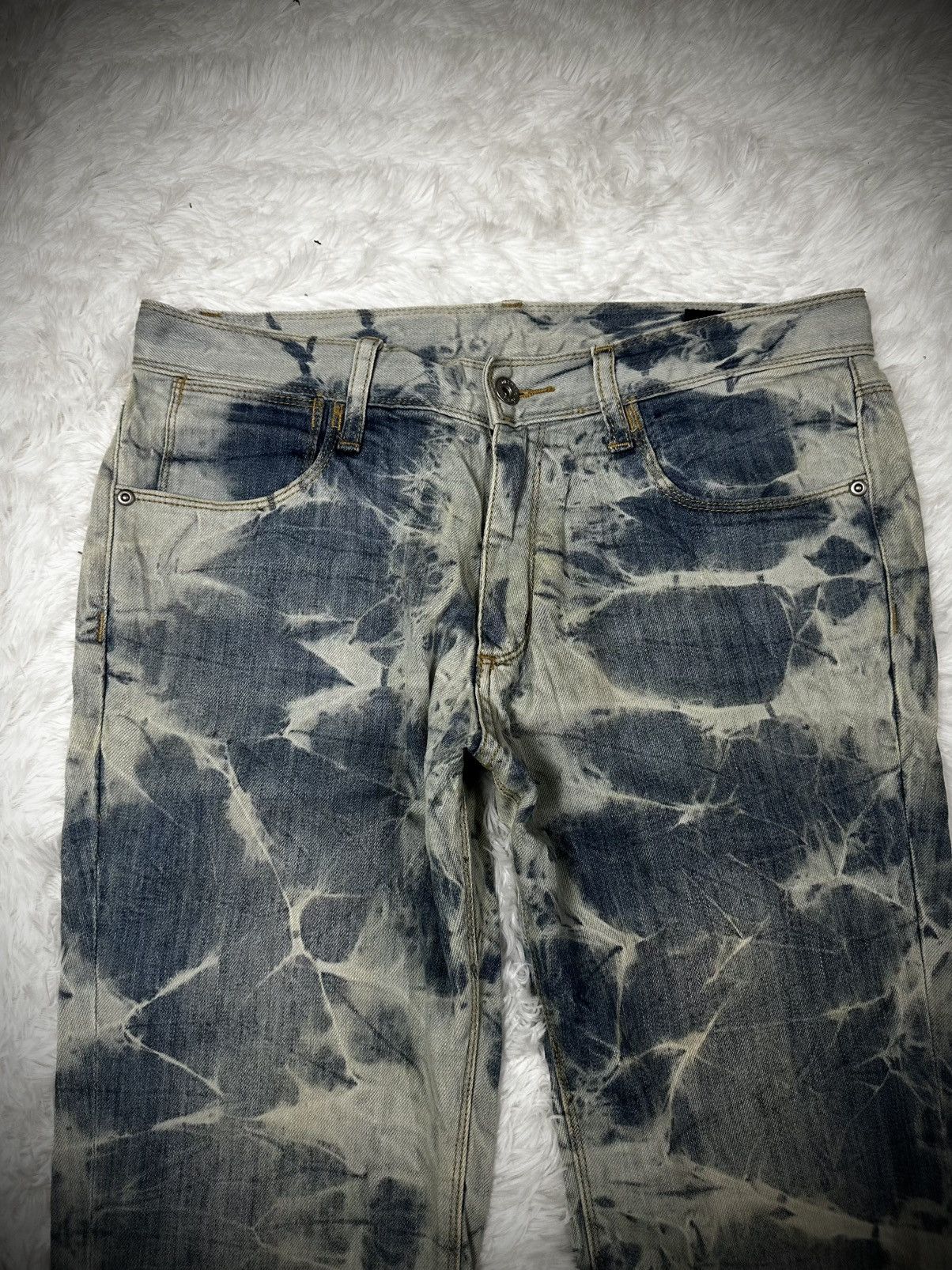 Japanese Brand 💥rare💥 semantic design flare bleach denim jeans Size US 32 / EU 48 - 3 Thumbnail