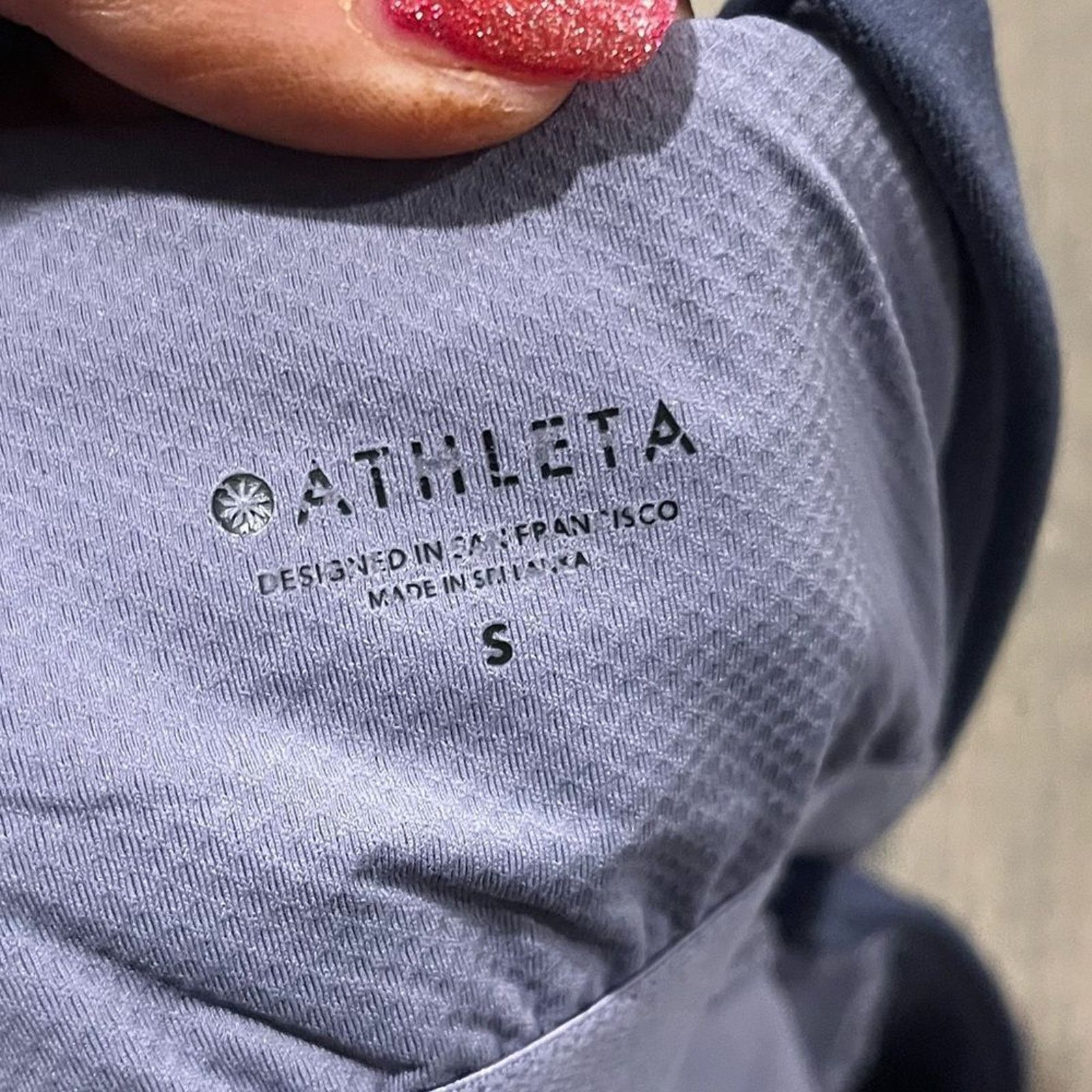 Athleta Athleta Cropped Tank Top Sports Bra High Neck Size S / US 4 / IT 40 - 4 Thumbnail