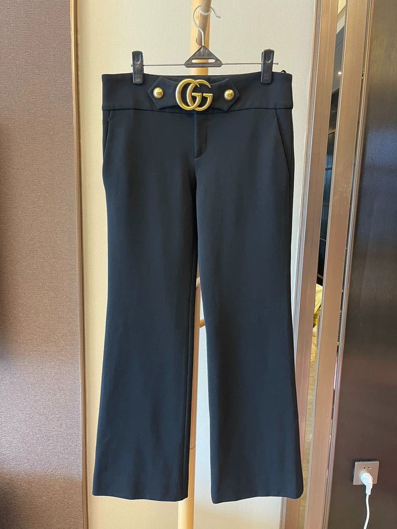 Gucci black pants with the double G logo.-