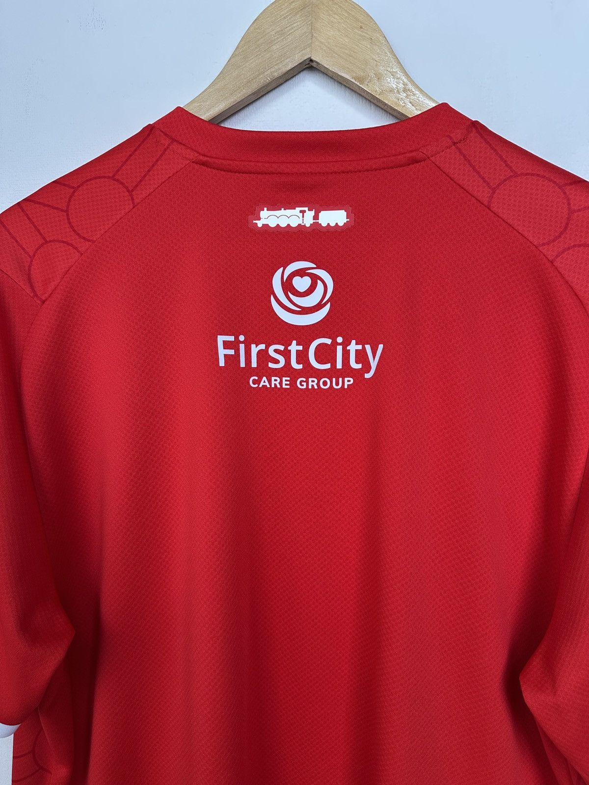Puma SWINDON TOWN 23/24 PUMA Home Football Shirt Soccer Jersey XL Size US XL / EU 56 / 4 - 9 Thumbnail