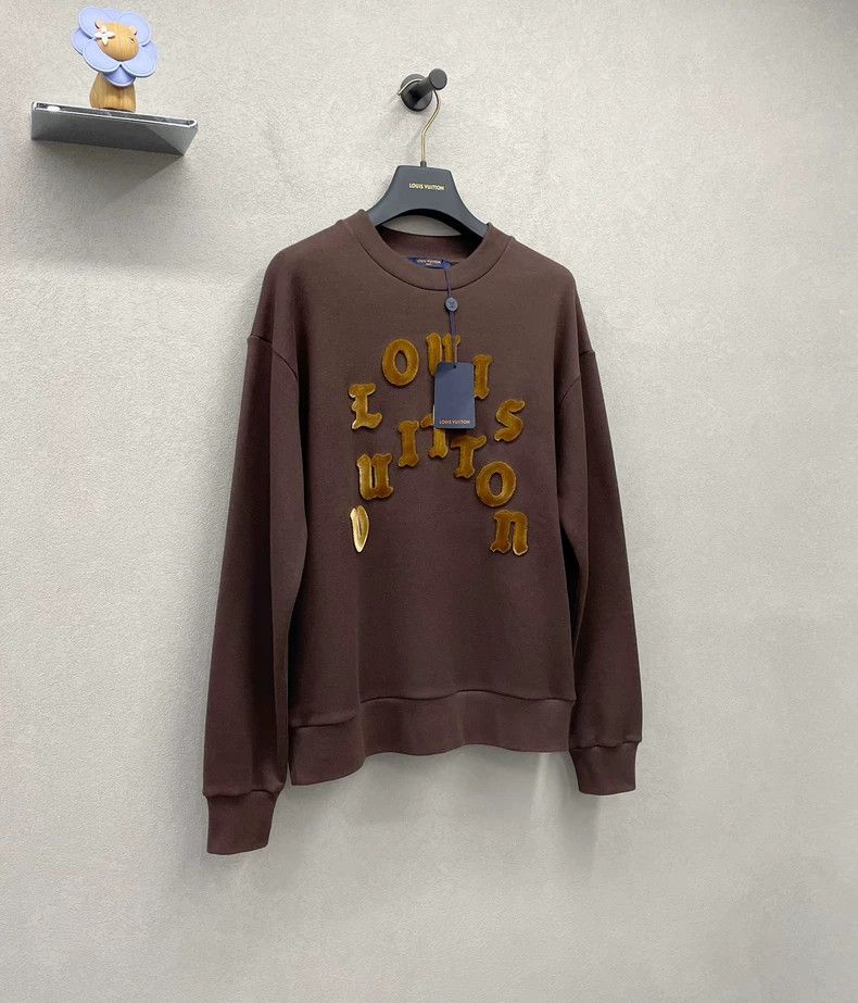 Louis Vuitton Louis Vuitton Chocolate monogram logo sweatshirt 2503-Nexta Size US XS / EU 42 / 0 - 3 Thumbnail