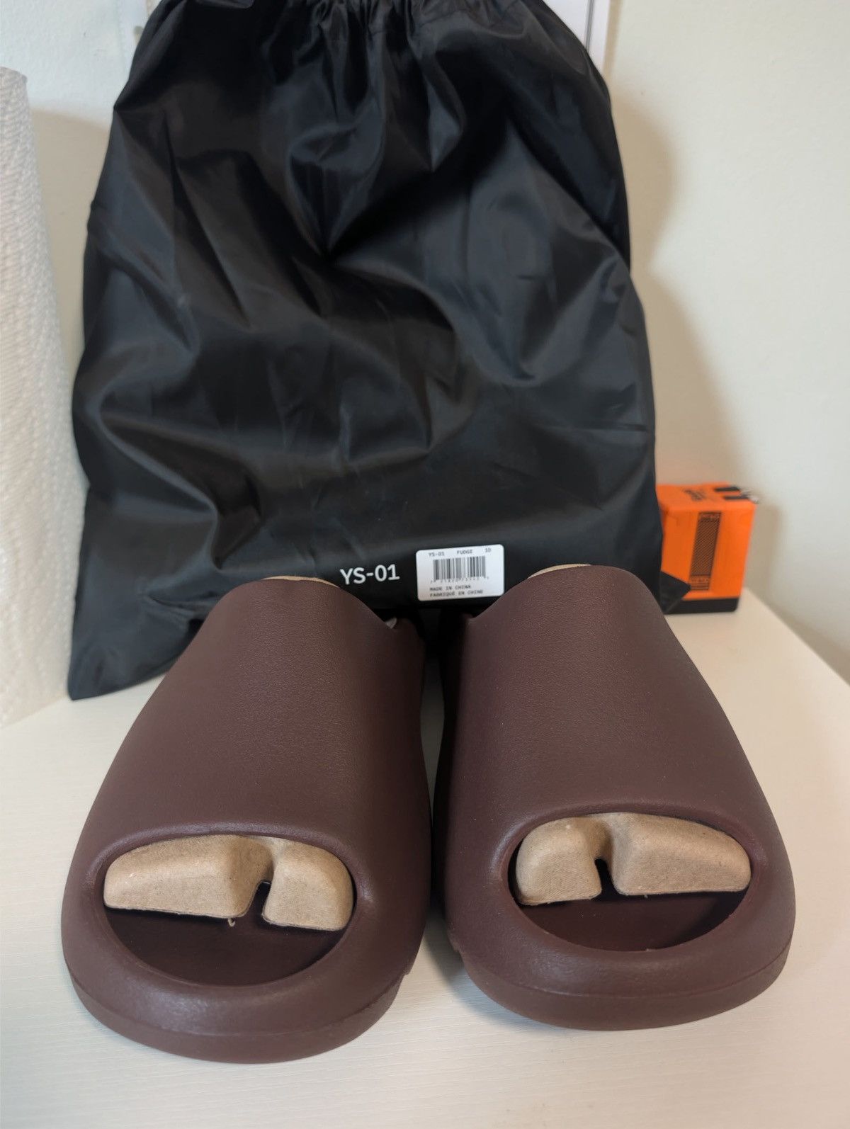Yeezy 2025 Yeezy Slide “Fudge” Size US 10 / EU 43 - 1 Thumbnail