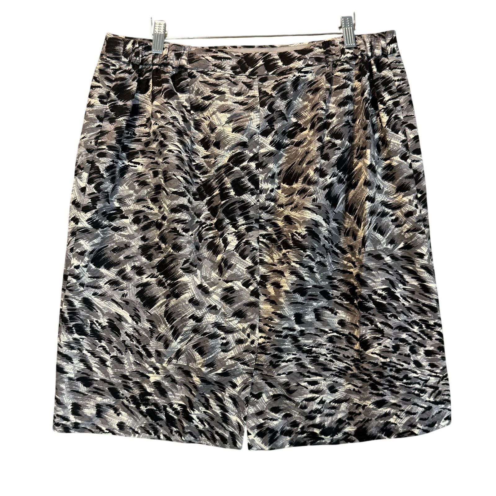 Other Talbots Zipper Pencil Skirt Black White Animal Leopard 14WP Size 36" / US 14 / IT 50 - 2 Thumbnail