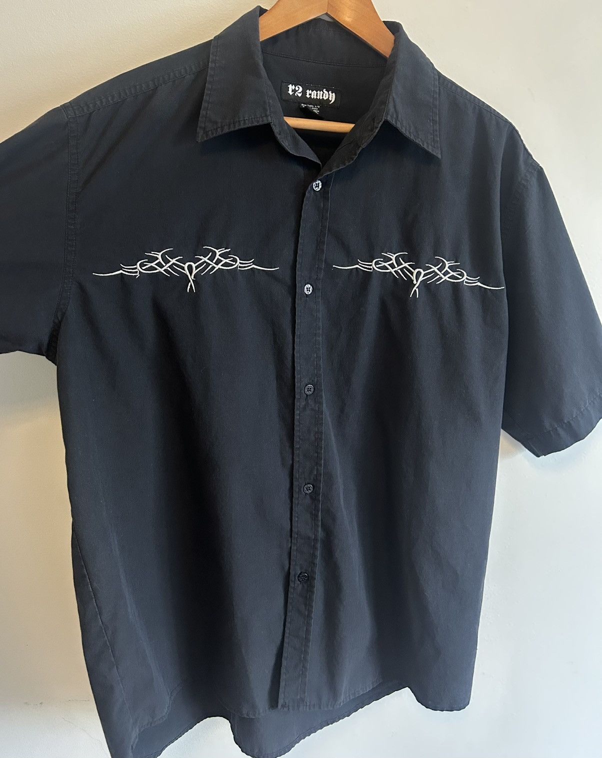 Other Vintage 90s Y2K Embroidered Tribal R2 Randy River Button Up Size US L / EU 52-54 / 3 - 3 Thumbnail