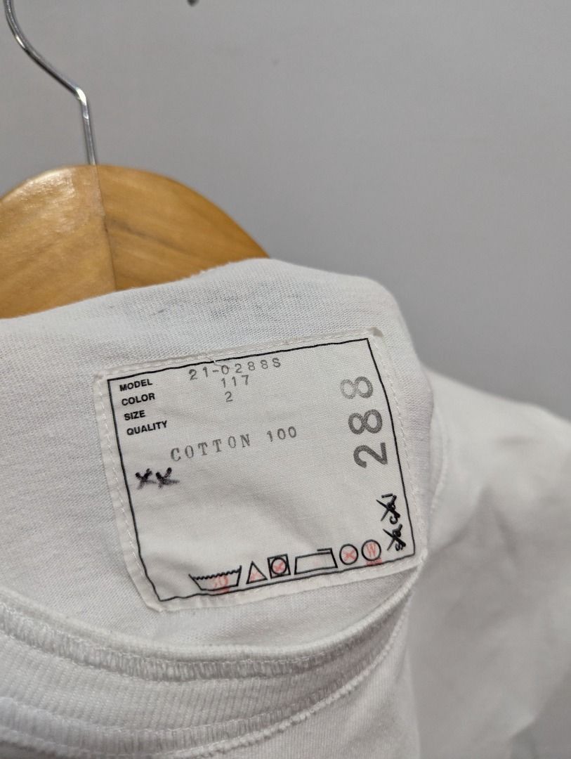 Kaws × Sacai KAWS x Sacai Japan Flock Print T-shirt Size US M / EU 48-50 / 2 - 7 Thumbnail