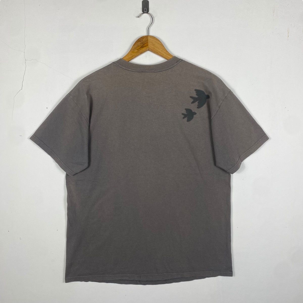 Band Tees Vintage AIR MY WAY Tour 2002-2003 Sunfaded Tee Shirt Large Size US L / EU 52-54 / 3 - 4 Thumbnail
