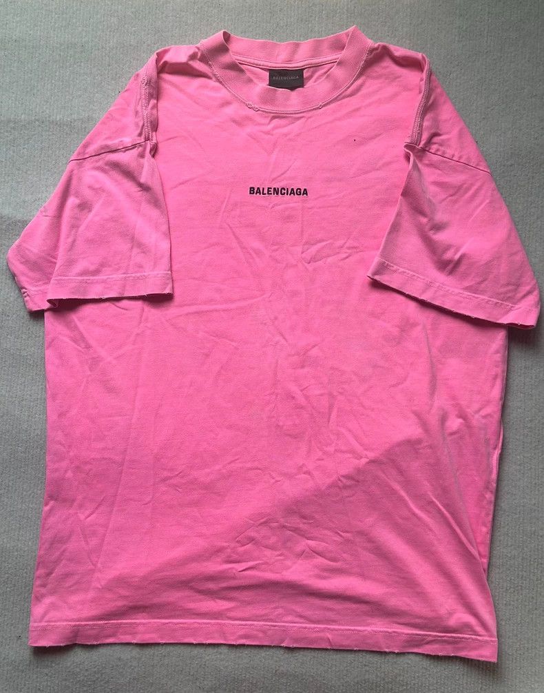 Balenciaga Balenciaga Pink embroidered monogrammed short sleeve Size US L / EU 52-54 / 3 - 1 Thumbnail