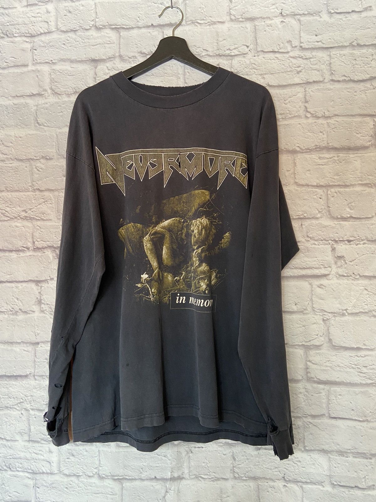Band Tees (XL) VINTAGE THRASHED NEVERMORE METAL LONGSLEEVE Size US XL / EU 56 / 4 - 2 Thumbnail
