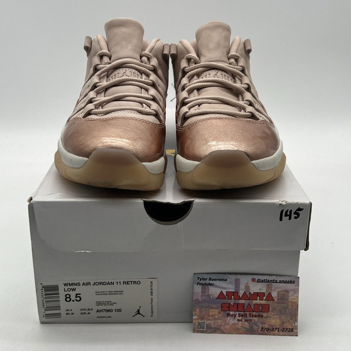 Wmns Air Jordan 11 Low Rose gold
