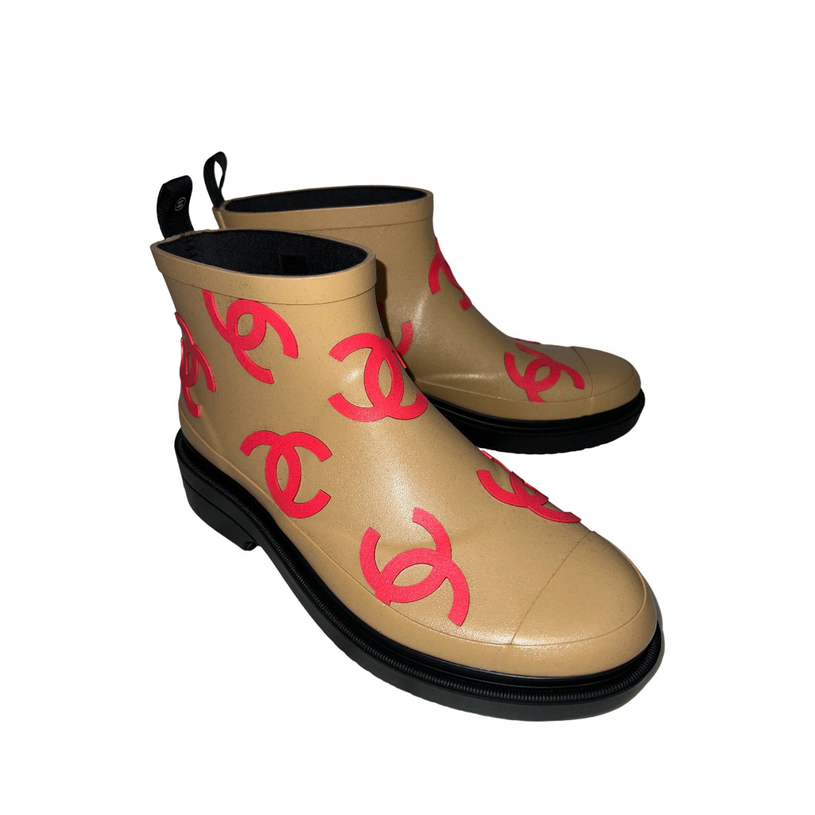 Chanel Chanel 23A Beige Pink All Over Logo Rubber CC Low Top Size US 8 / IT 38 - 4 Thumbnail