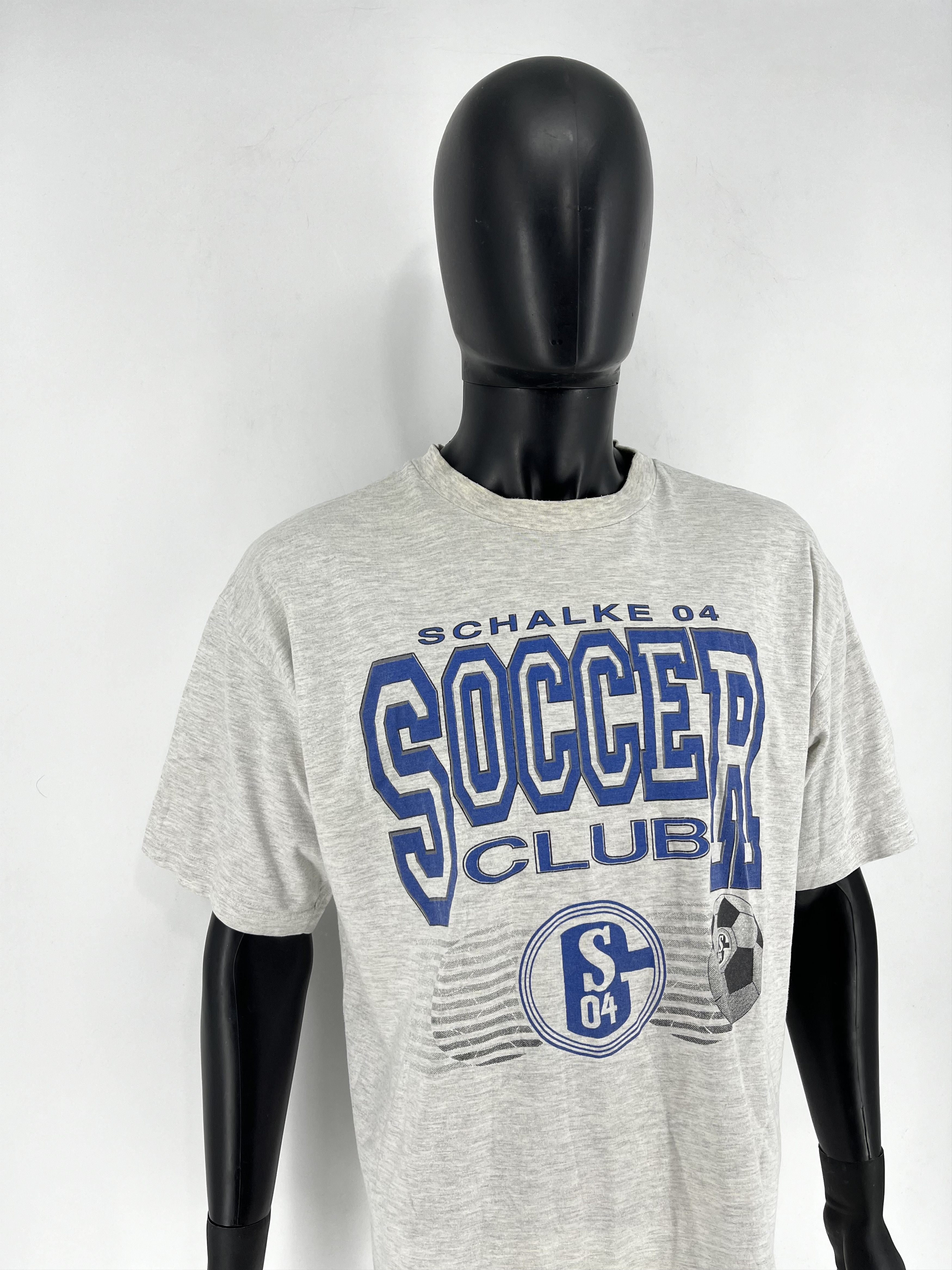 Vintage Mens Vintage Y2K T Shirt Schalke 04 Size XL Soccer Size US XL / EU 56 / 4 - 3 Thumbnail
