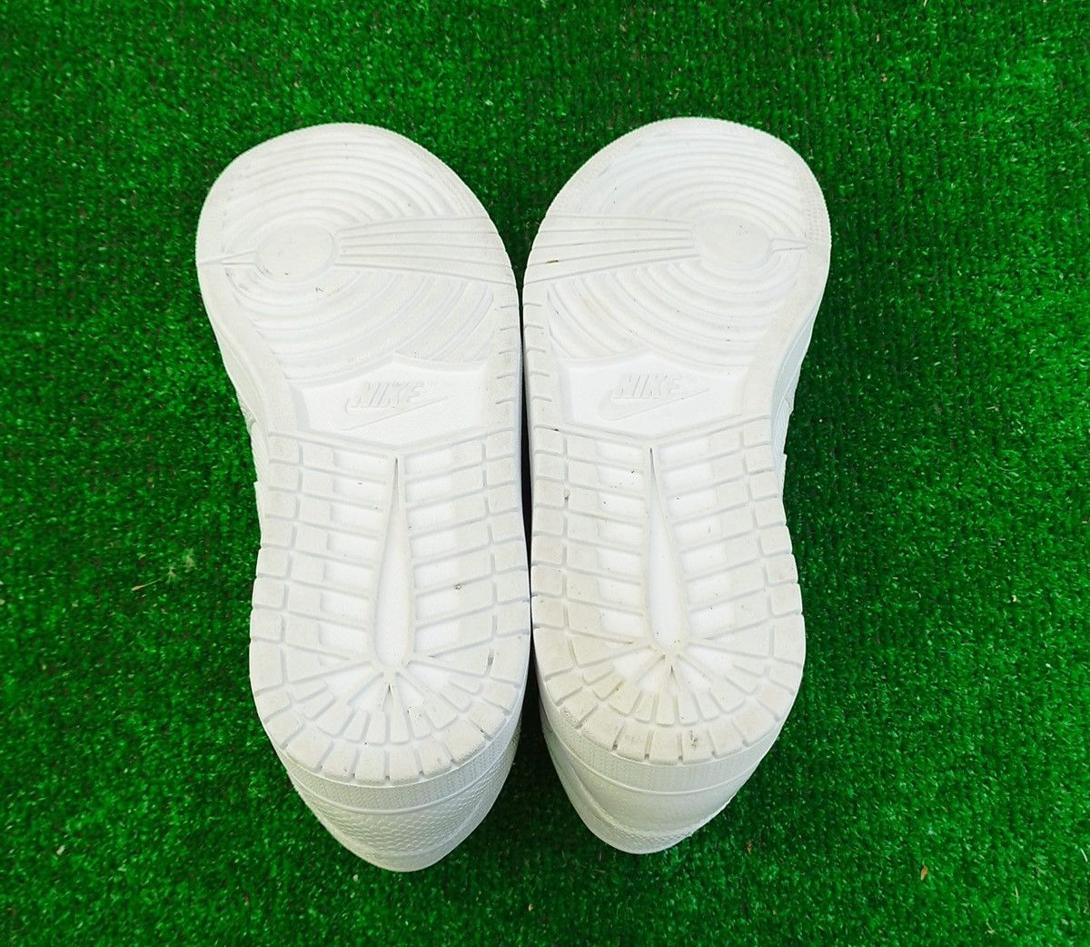 Jordan Brand Shoes Air Jordan 1 High Snake Skin Size US 10 / EU 43 - 6 Thumbnail
