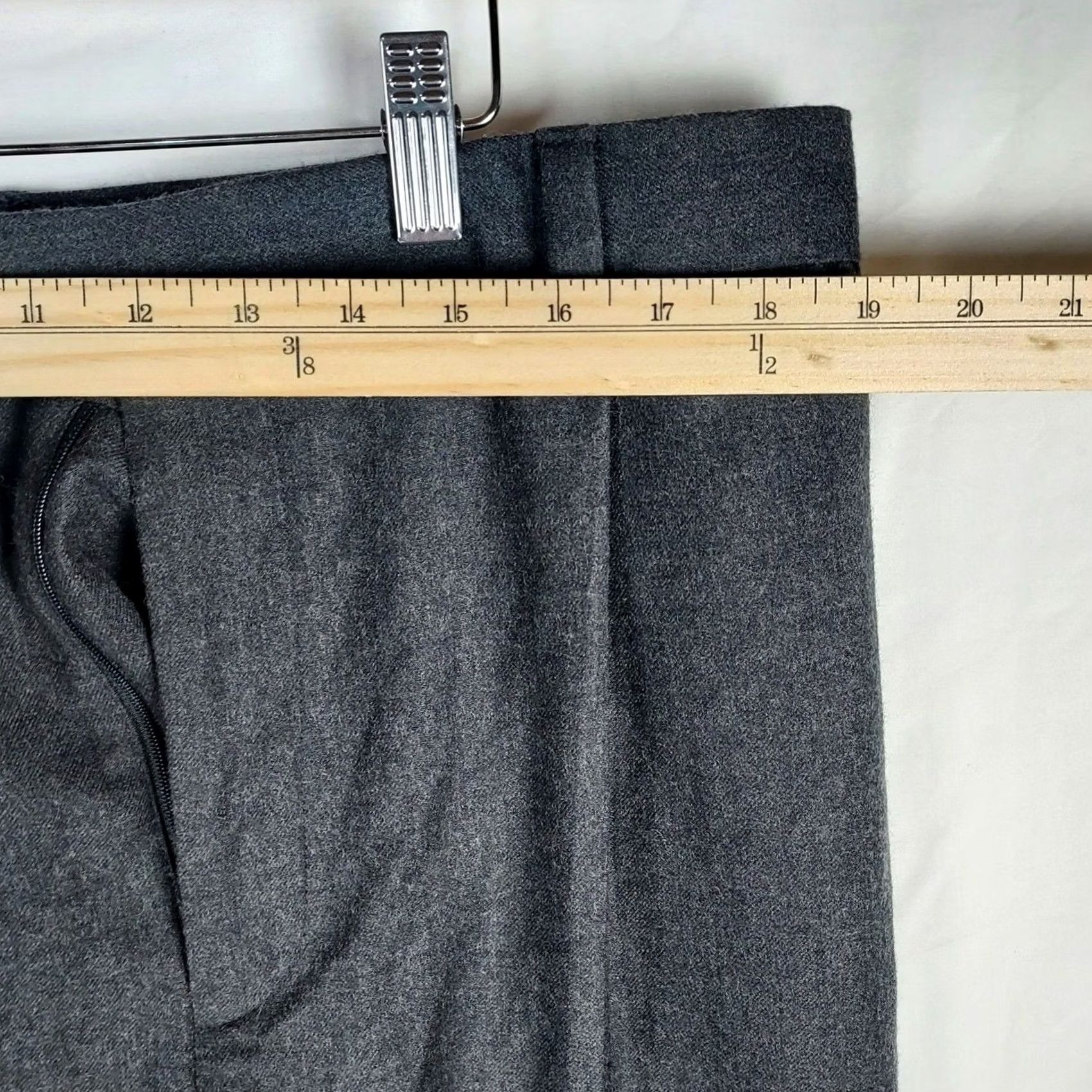 Eddie Bauer Eddie Bauer Wool Dress Pants Mens 38x32 Gray Classic Fit Slacks Trousers Dress Pants Mens 38x32 Gray Classic Fit Slacks Trousers Size US 38 / EU 54 - 7 Thumbnail