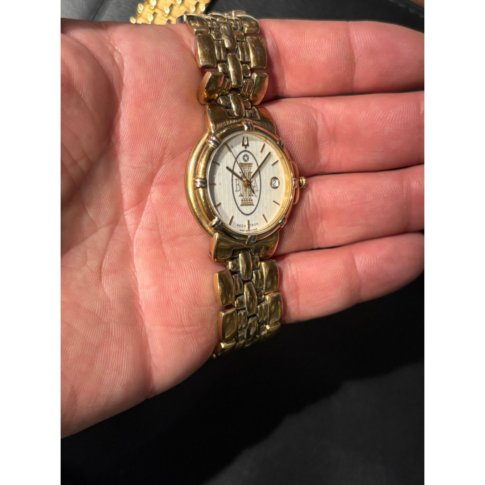 Bulova Accutron Gold Tone Men’s Watch. New Battery. Size ONE SIZE - 4 Thumbnail