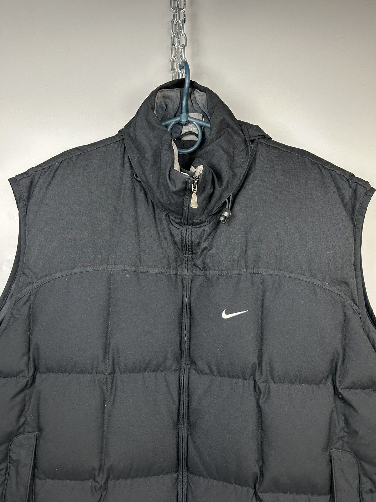 Nike × Vintage Vintage Y2K Nike Drill Black Puffer Down Vest Size US XXL / EU 58 / 5 - 2 Thumbnail