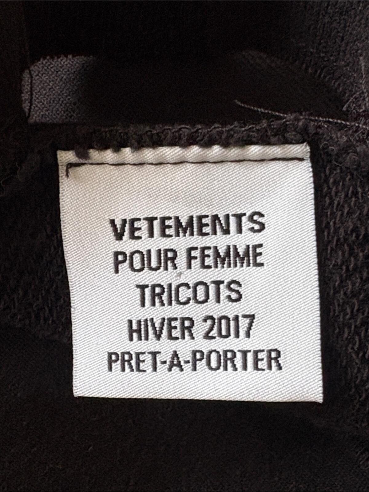 Champion × Vetements Vetements x Champion SS17 Demna Gvasalia Cutout Sweatshirt Size M / US 6-8 / IT 42-44 - 9 Thumbnail
