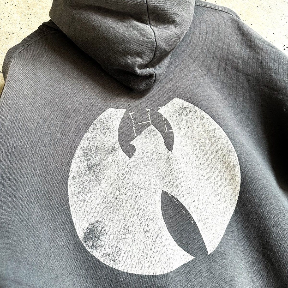 Wu-Tang Clan 2000’s Vintage THRASHED WU TANG CLAN Hoodie Size US XL / EU 56 / 4 - 6 Thumbnail