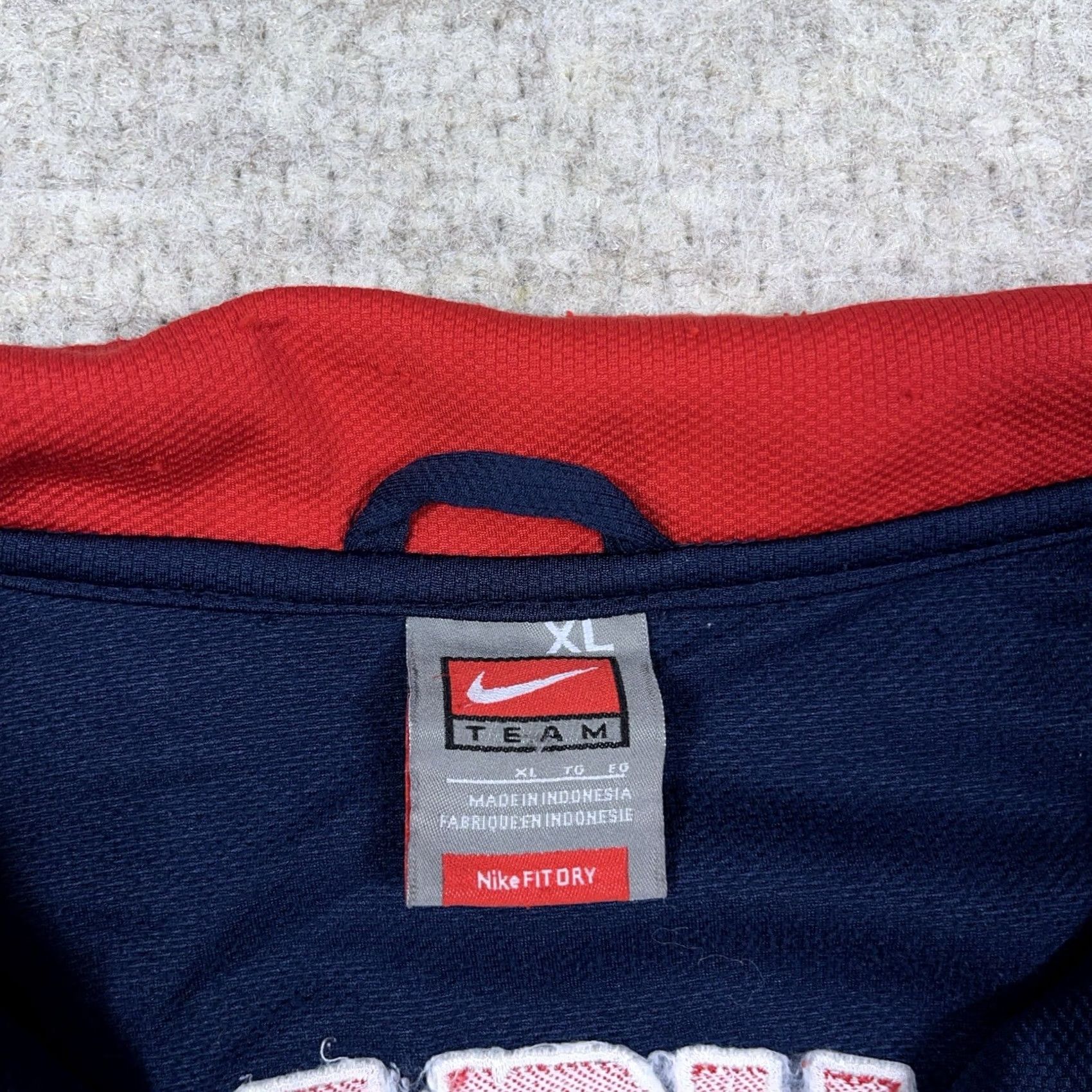 Nike VINTAGE Nike USA Basketball Jacket Men XL Track Jacket Wind-Resistant Full Zip Pockets Size US XL / EU 56 / 4 - 3 Thumbnail