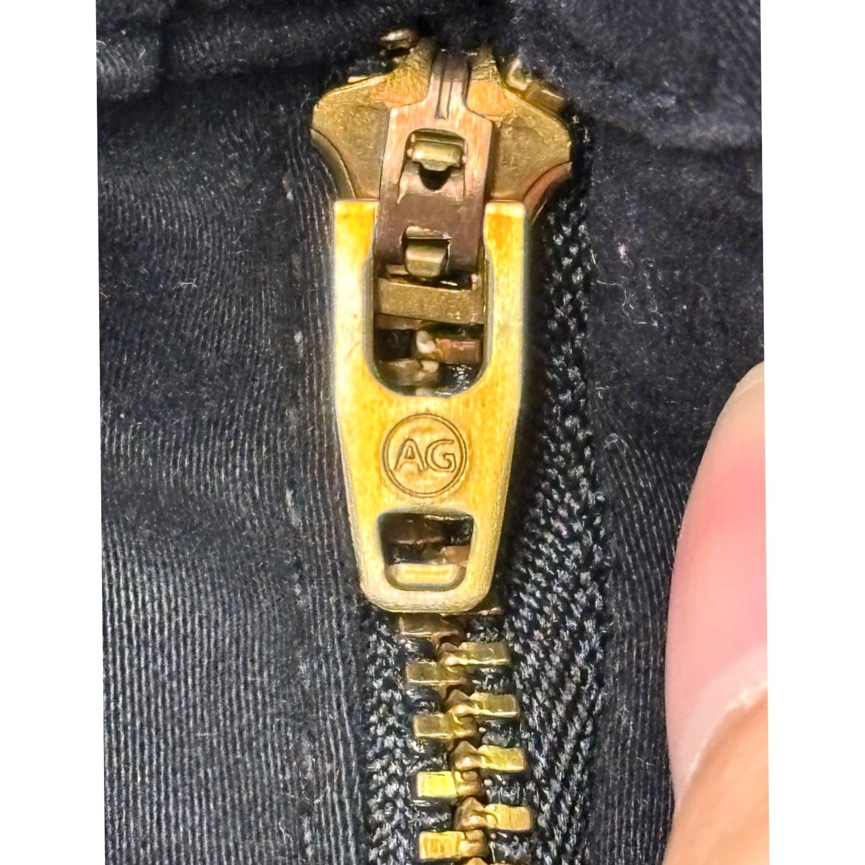 Vintage VINTAGE? No. AG Adriano Goldschmied The Middi Jeans Black 32R L32 Mid-Rise Slim 5-Pocket Vintage: No Size 24" / US 00 / IT 34 - 3 Thumbnail