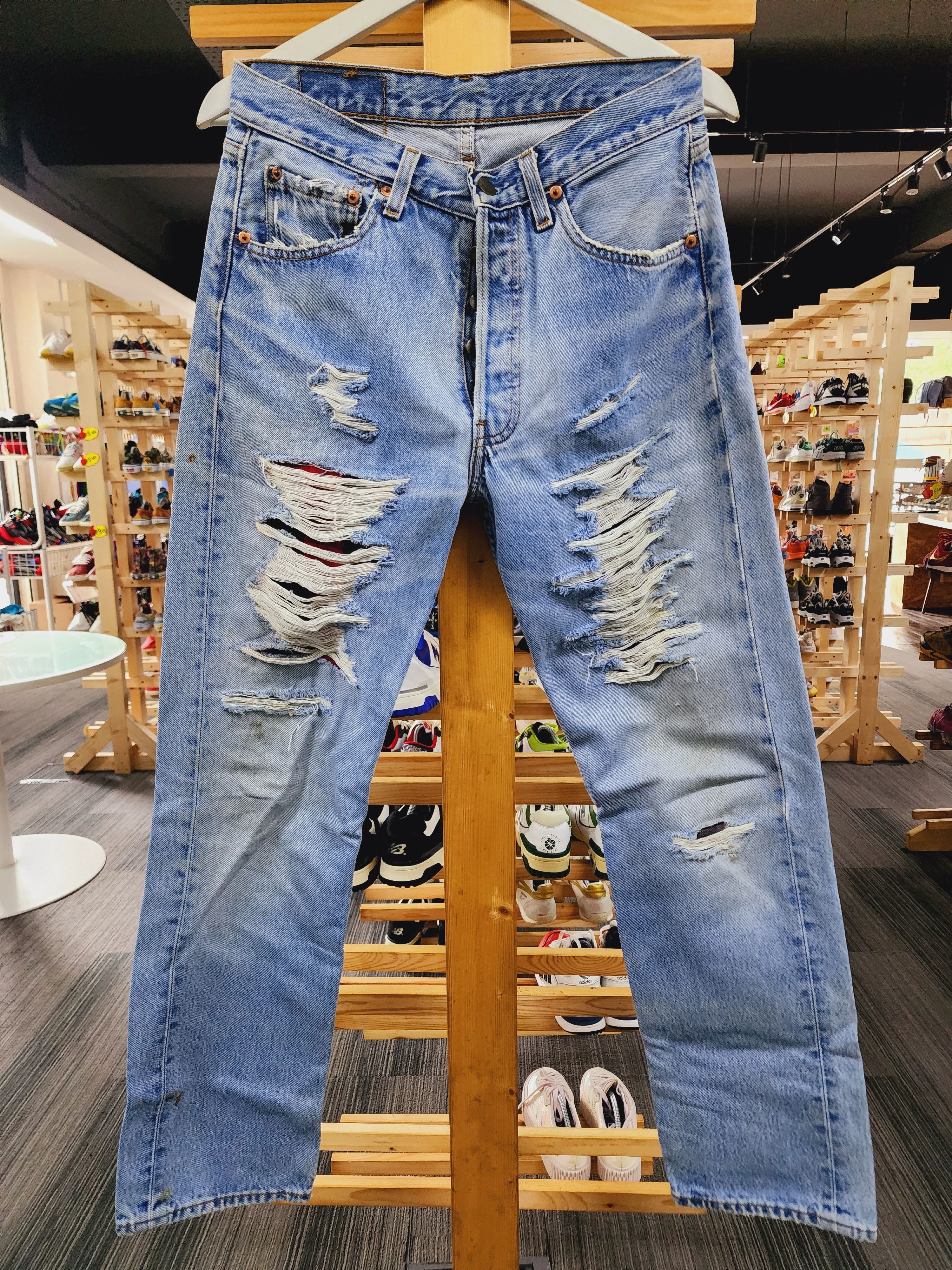 🔥 Rare 🔥 Vintage Distressed Denim Jeans