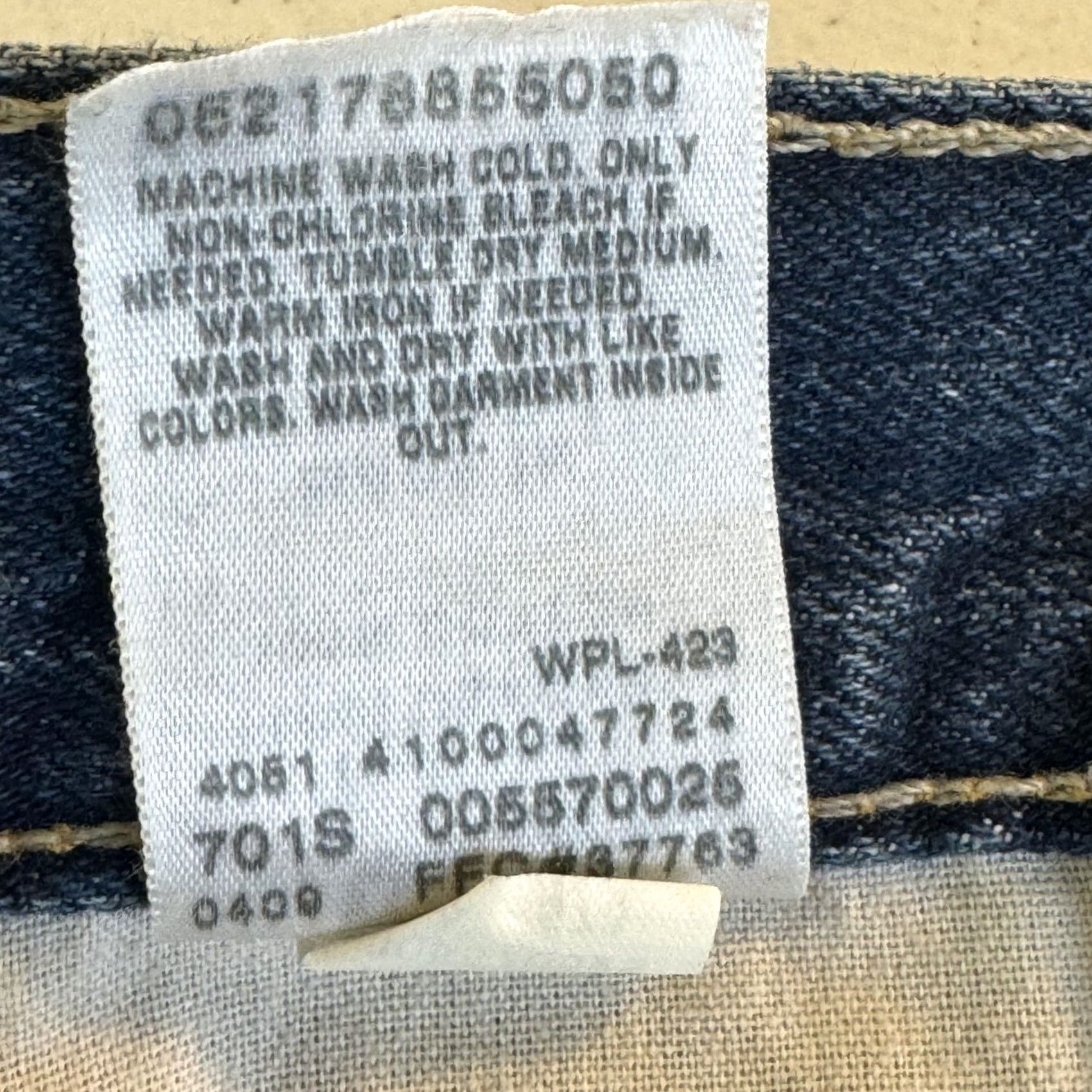 Levi's VINTAGE Levi’s 557 Jeans Mens 38x30 Blue Relaxed Boot Cut Denim Tightening Not Applicable Size US 38 / EU 54 - 6 Thumbnail