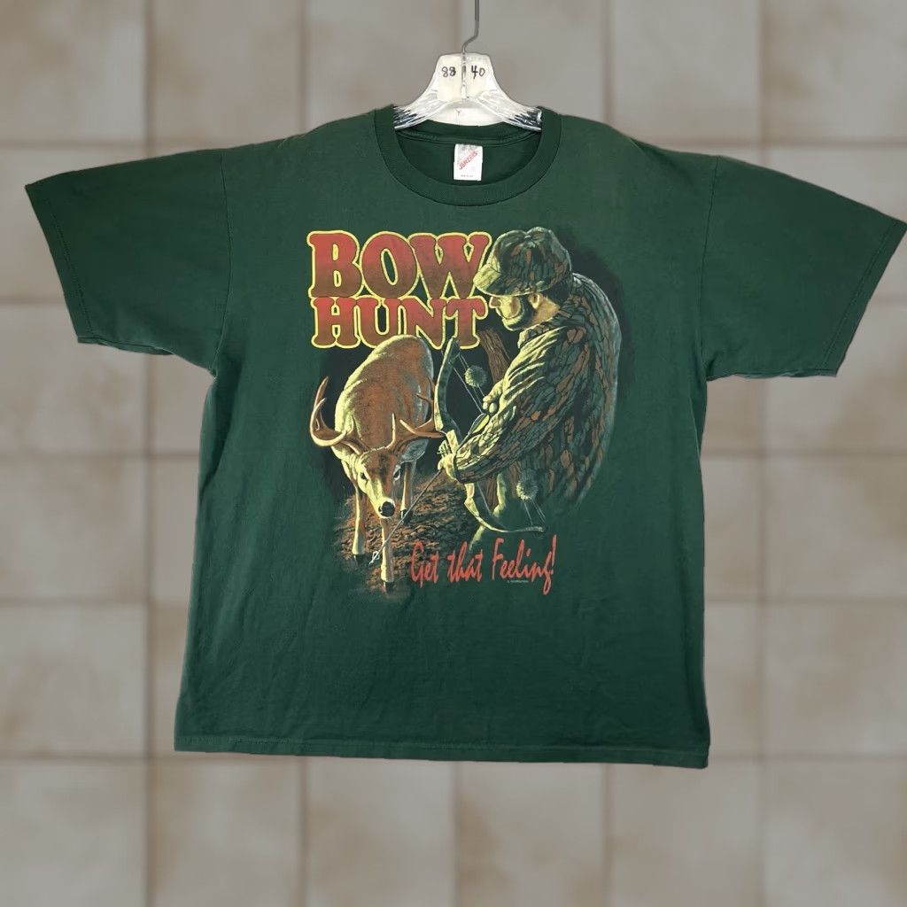 Jerzees VINTAGE 90s Men XL T-Shirt Bow Hunter Outdoor Grunge Faded USA Deer Nature Logo Graphic Print Crew Neck Short Sleeve Cotton Polyester Green Men Size US XL / EU 56 / 4 - 1 Thumbnail