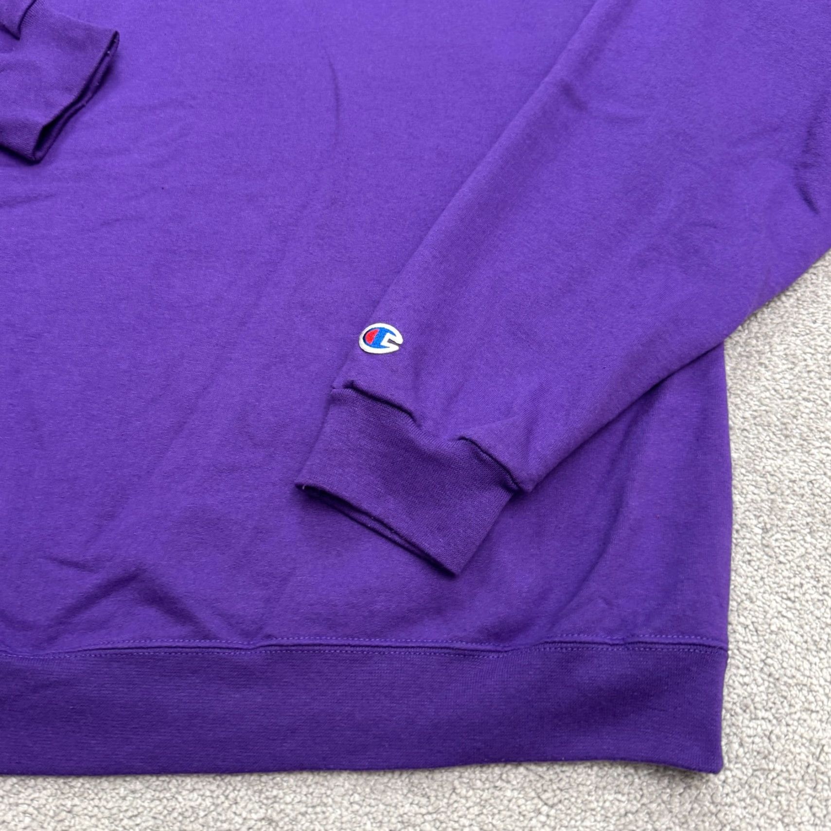 Champion Champion Sweatshirt Vintage Y2K Pullover Mens XL Purple Fleece Crew Neck, Regular Fit, 90s Sports Style Size US XL / EU 56 / 4 - 4 Thumbnail