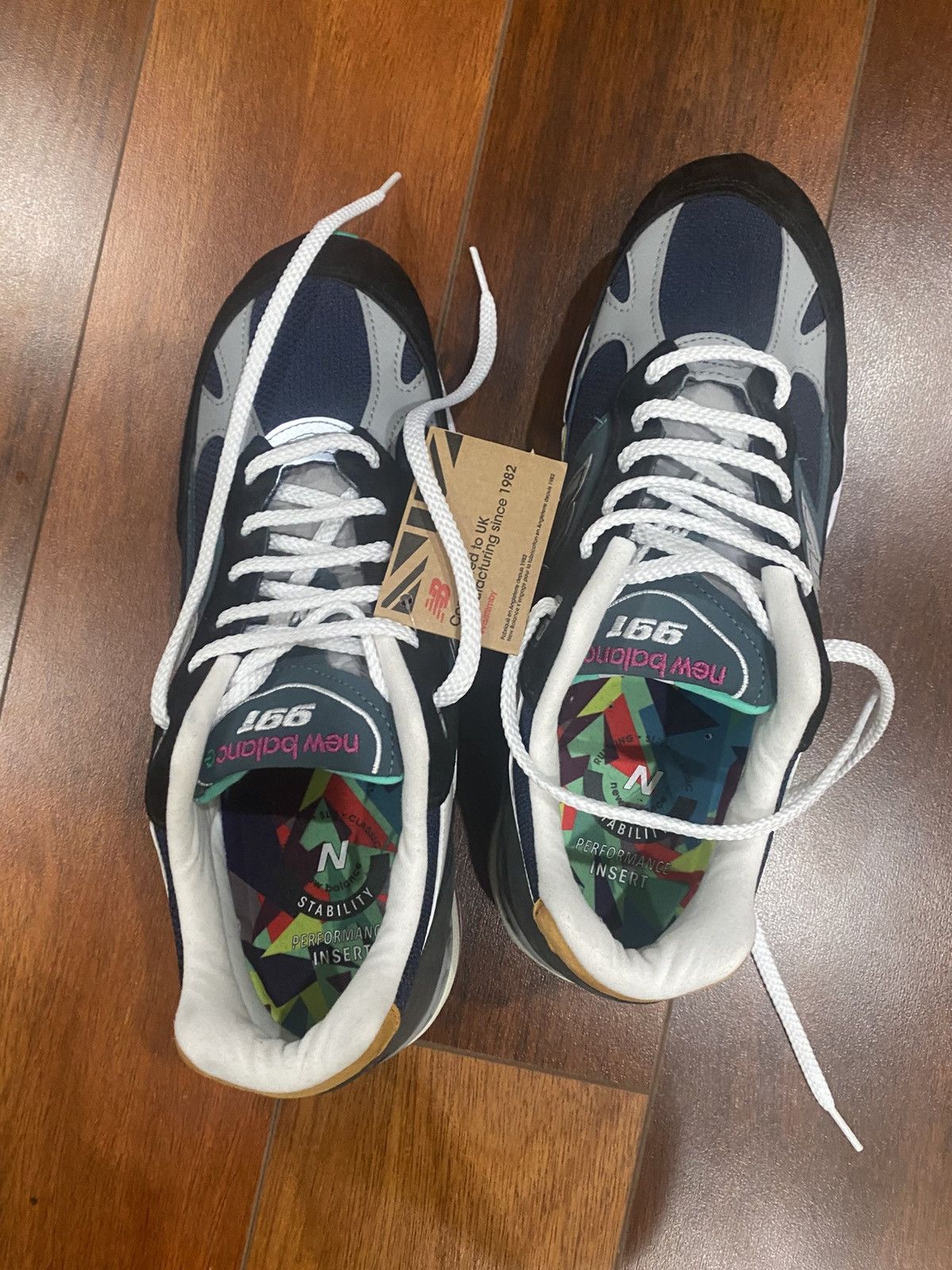 New Balance New Balance 991 Made in England - Multicolor - US10 - BNIB Size US 10 / EU 43 - 8 Thumbnail
