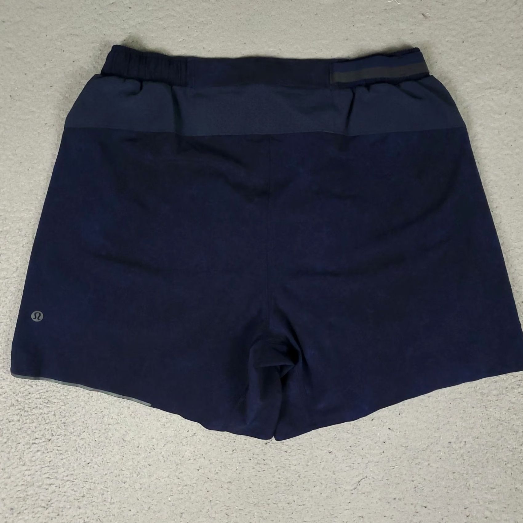 Lululemon Lululemon Shorts Mens Size Large Navy Blue Surge Lined Lace Tie Stretch Athletic Activewear Pockets Regular Size US 33 - 7 Thumbnail