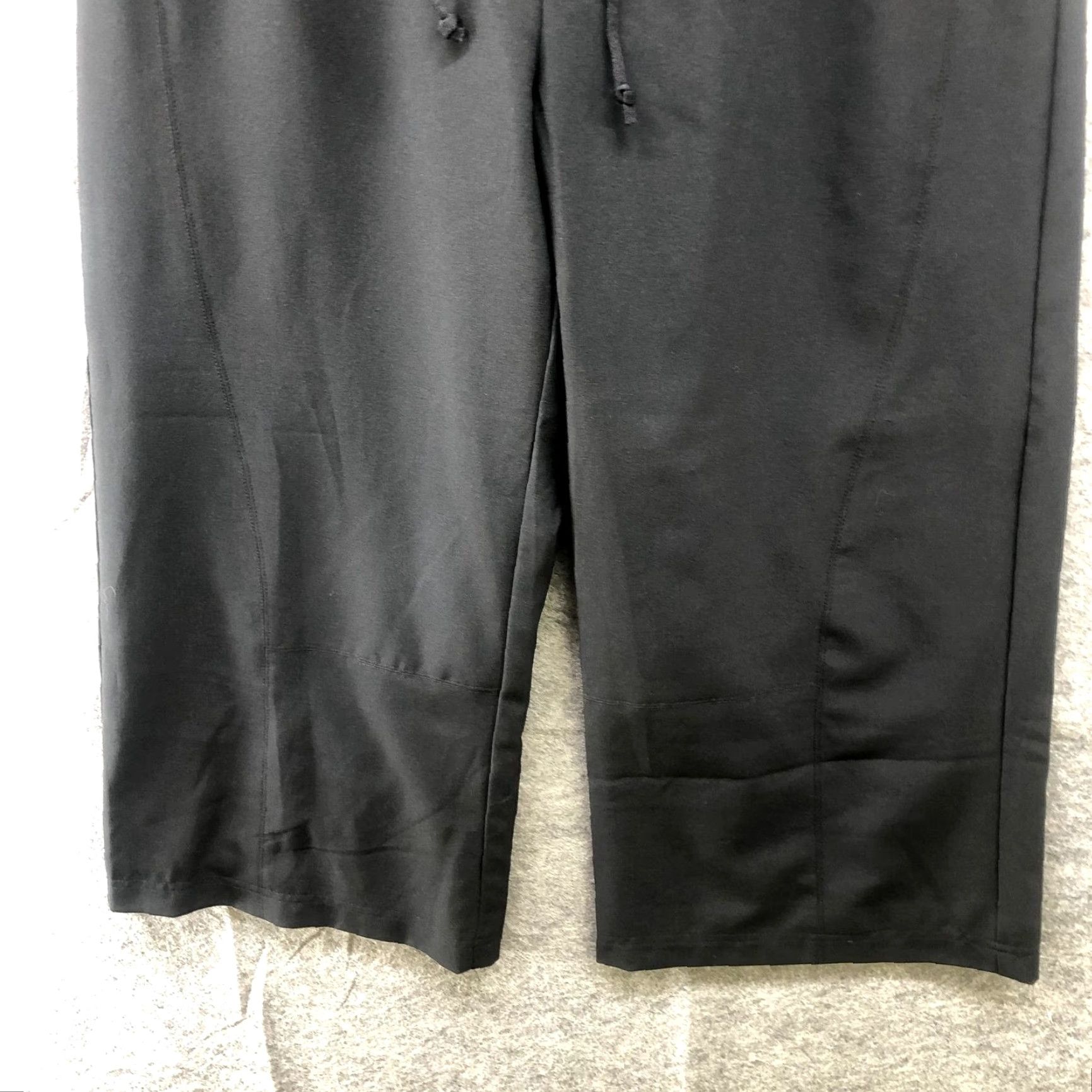 Vintage NordicTrack Wide Leg Crop Active Pants Womens M Outdoor Outdoorwear Wind Resistant Elastic Waist Pull On Black Polyester Blend (10-12) Cr Size 32" / US 10 / IT 46 - 4 Thumbnail