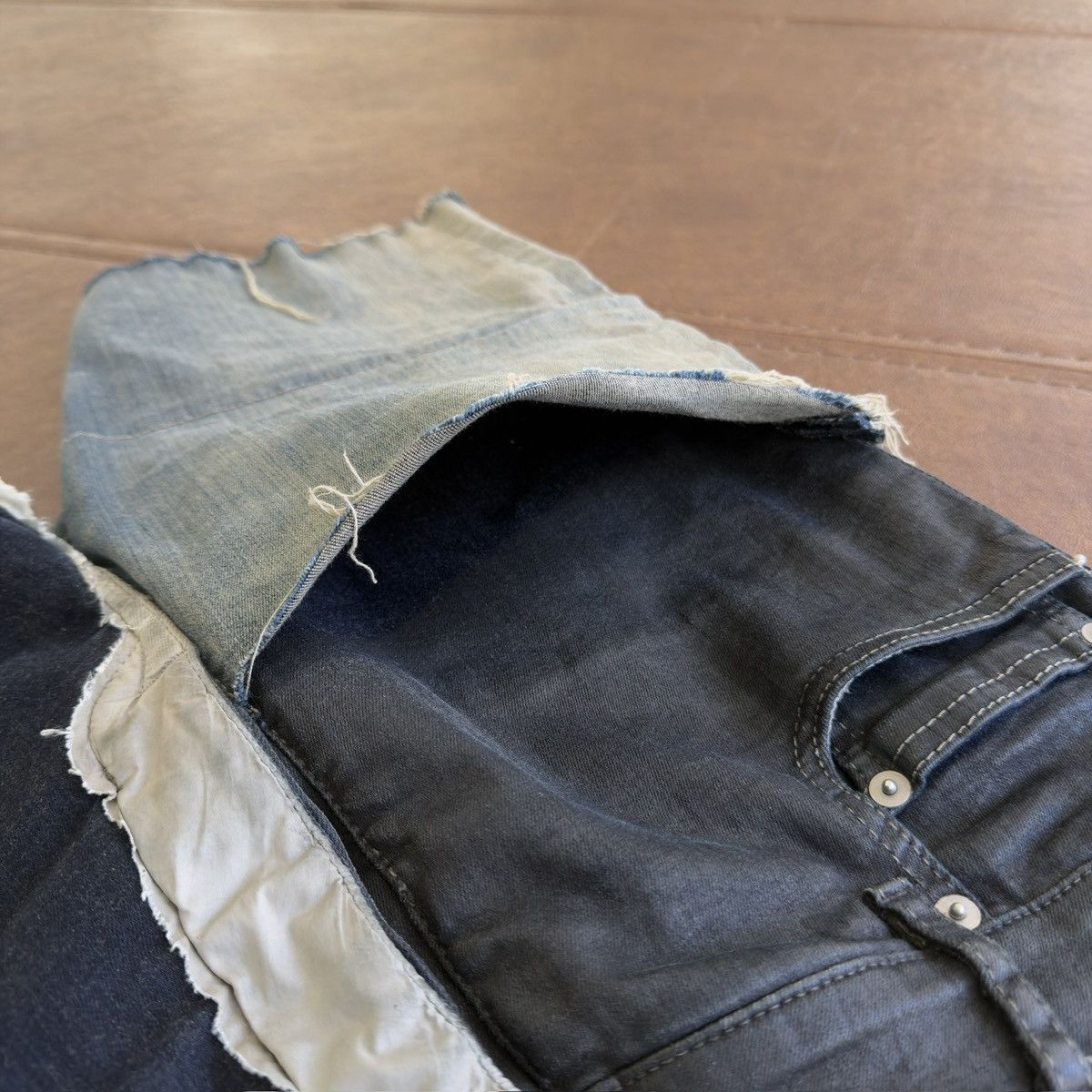 Rick Owens SS2019 "Babel" Black Wax Sample Tyrone Collage Denim Shorts Size US 32 / EU 48 - 4 Thumbnail