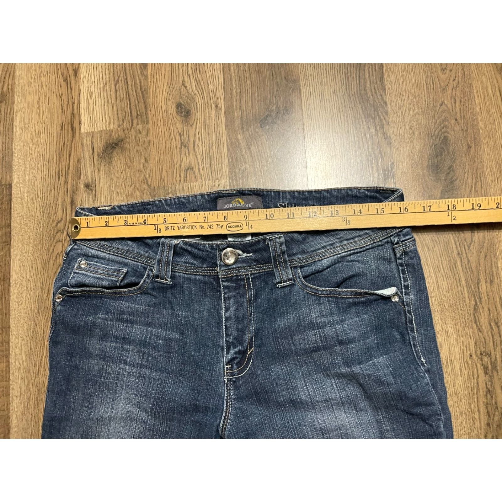 Jordache **Jordache Women's Size 10 Blue Denim Straight Leg Jeans** User: Jordache Women's Size 10 Blue Denim Straight Leg Jeans Size 32" / US 10 / IT 46 - 5 Thumbnail