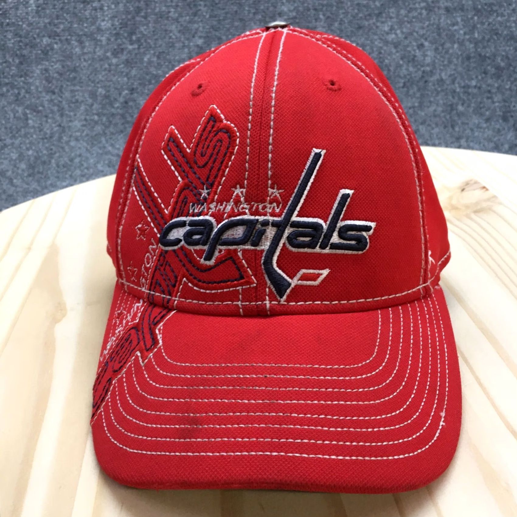 Reebok Reebok Washington Capitals NHL Baseball Cap Hat Mens Red S-M Fitted Curved Brim Size ONE SIZE - 2 Thumbnail