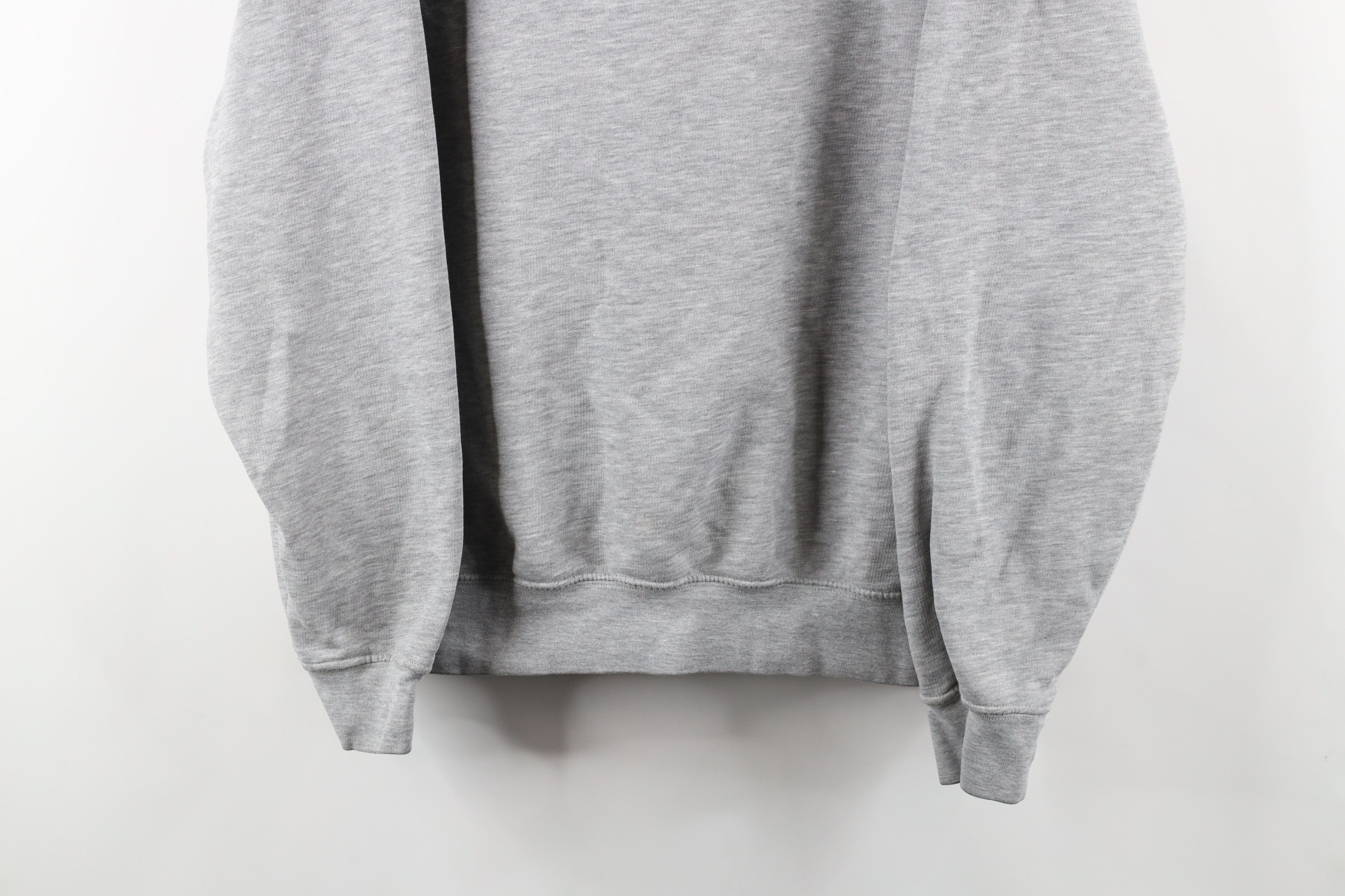 Nike Vintage Nike Travis Scott Mini Swoosh Crewneck Sweatshirt Size US M / EU 48-50 / 2 - 3 Thumbnail