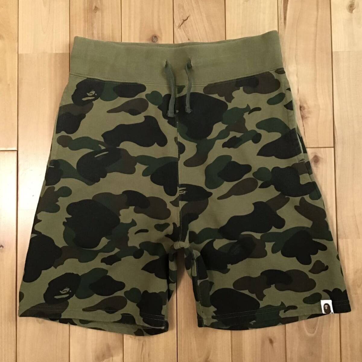 Bape BAPE Sweat shorts 1st camo green a bathing ape ★size S Size US 30 / EU 46 - 1 Thumbnail