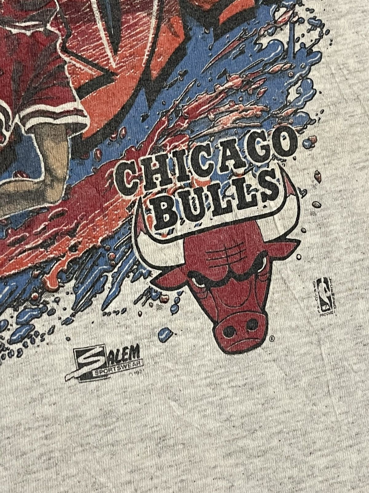 NBA Vintage Micheal Jordan Chicago Bulls Tshirt Size US L / EU 52-54 / 3 - 7 Thumbnail