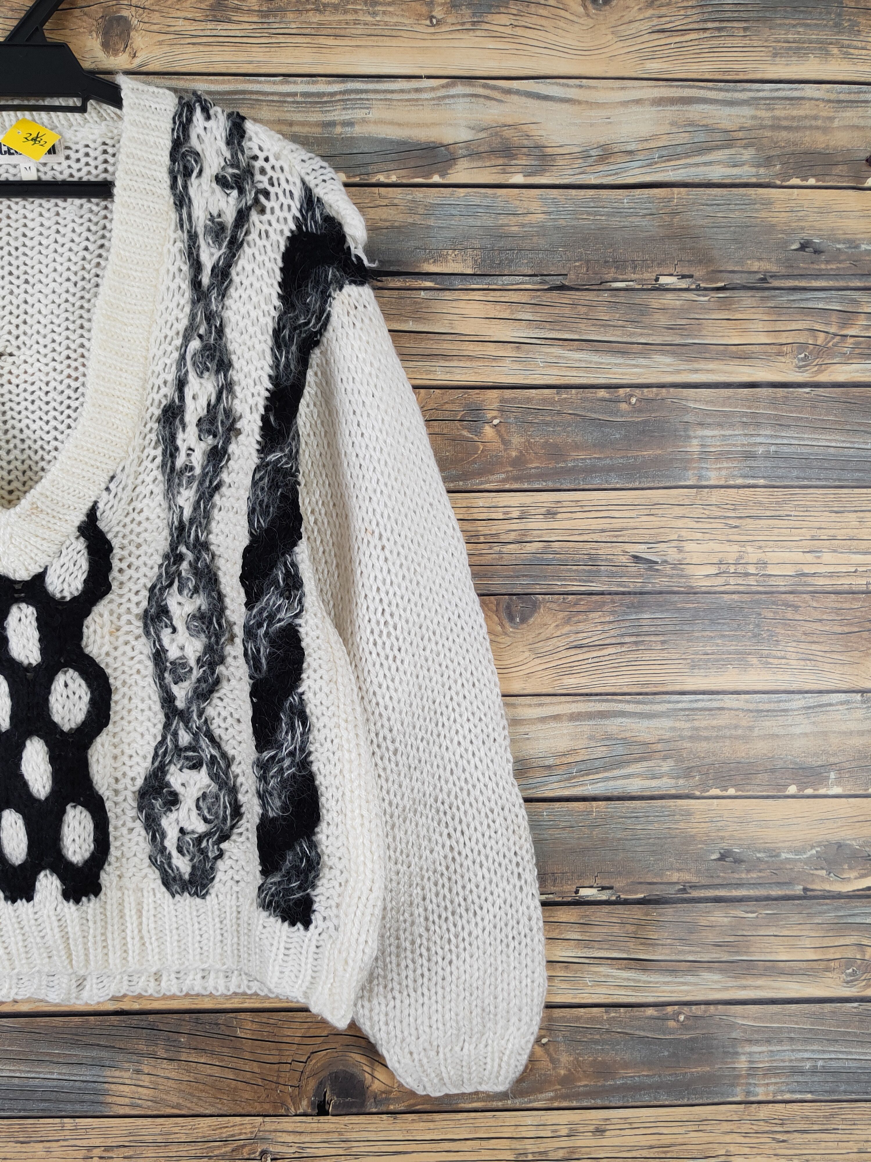 Japanese Brand Cecchini Ivory Black Knitwear Sweatshirts #W2014 Size US M / EU 48-50 / 2 - 5 Thumbnail