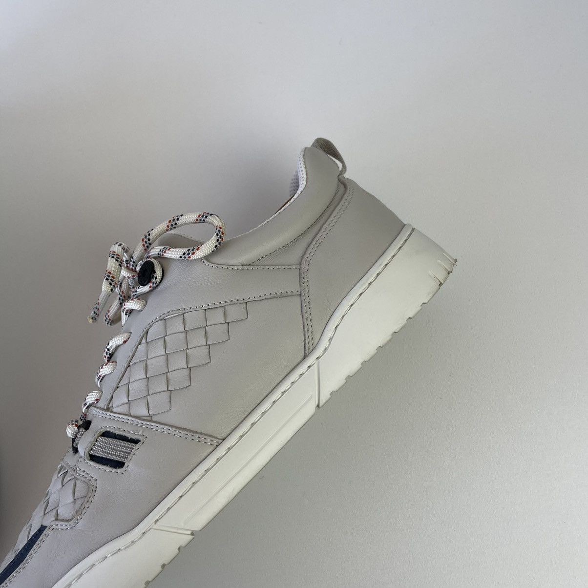 Bottega Veneta Bottega Veneta Intrecciato Low Top Leather Sneakers White Size US 9 / EU 42 - 5 Thumbnail