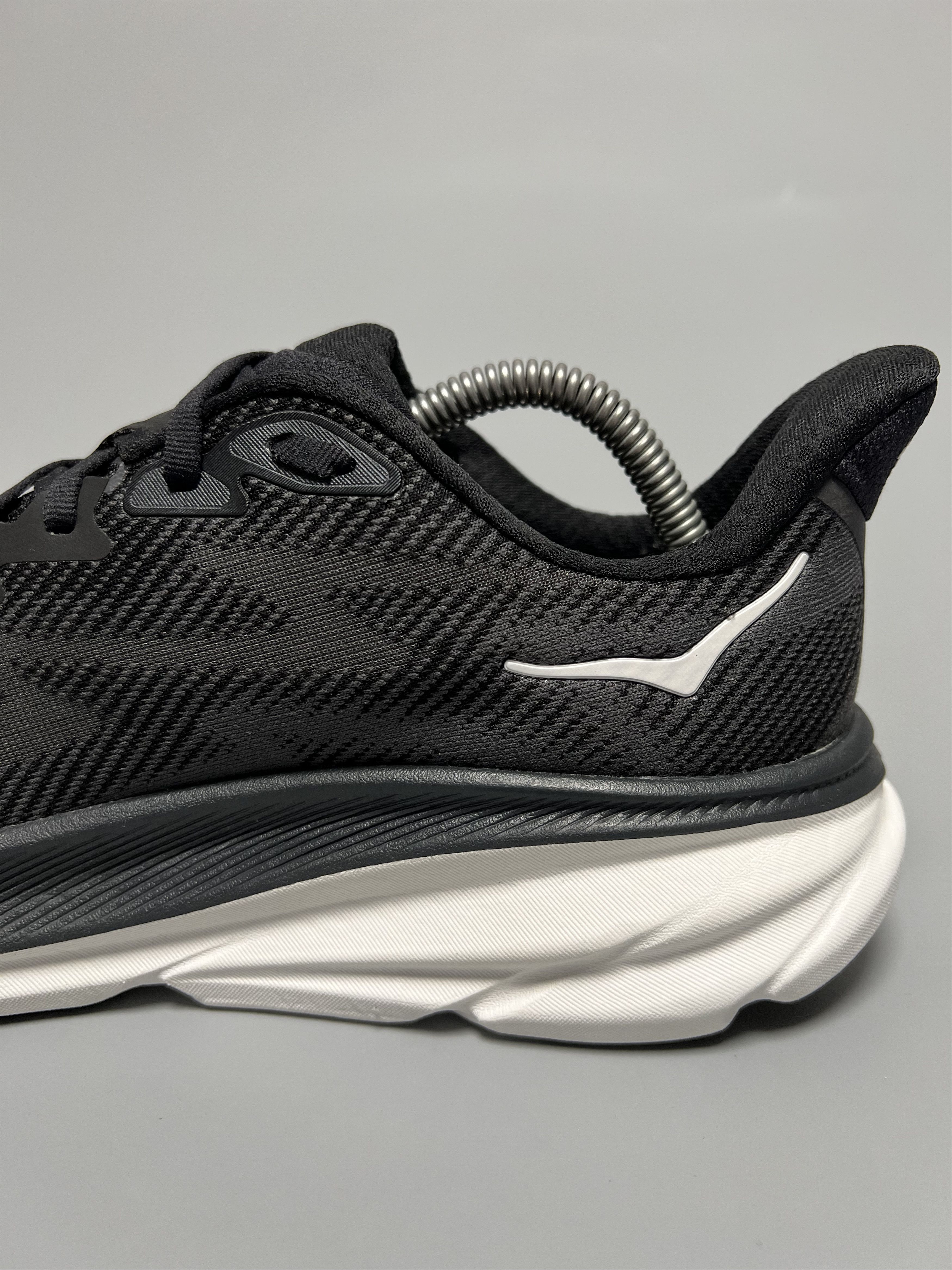 Hoka 8.5B Hoka One One Clifton 9 Running Shoes Walking Gym Size US 8.5 / IT 38.5 - 15 Thumbnail