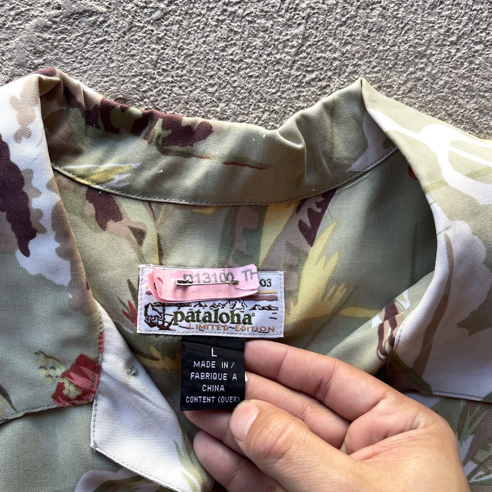 Patagonia Vintage Patagonia Shirt Mens Large White Button Up Pataloha Floral Loop Collar Size US L / EU 52-54 / 3 - 4 Thumbnail
