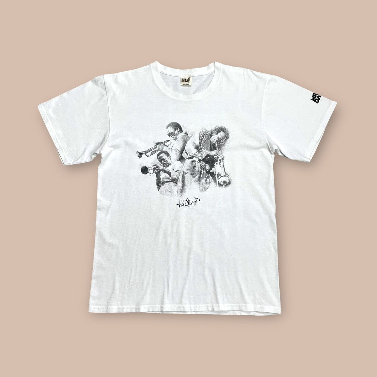 Huf HUF x Miles Davis "Directions" White Tee Size US M / EU 48-50 / 2 - 1 Thumbnail