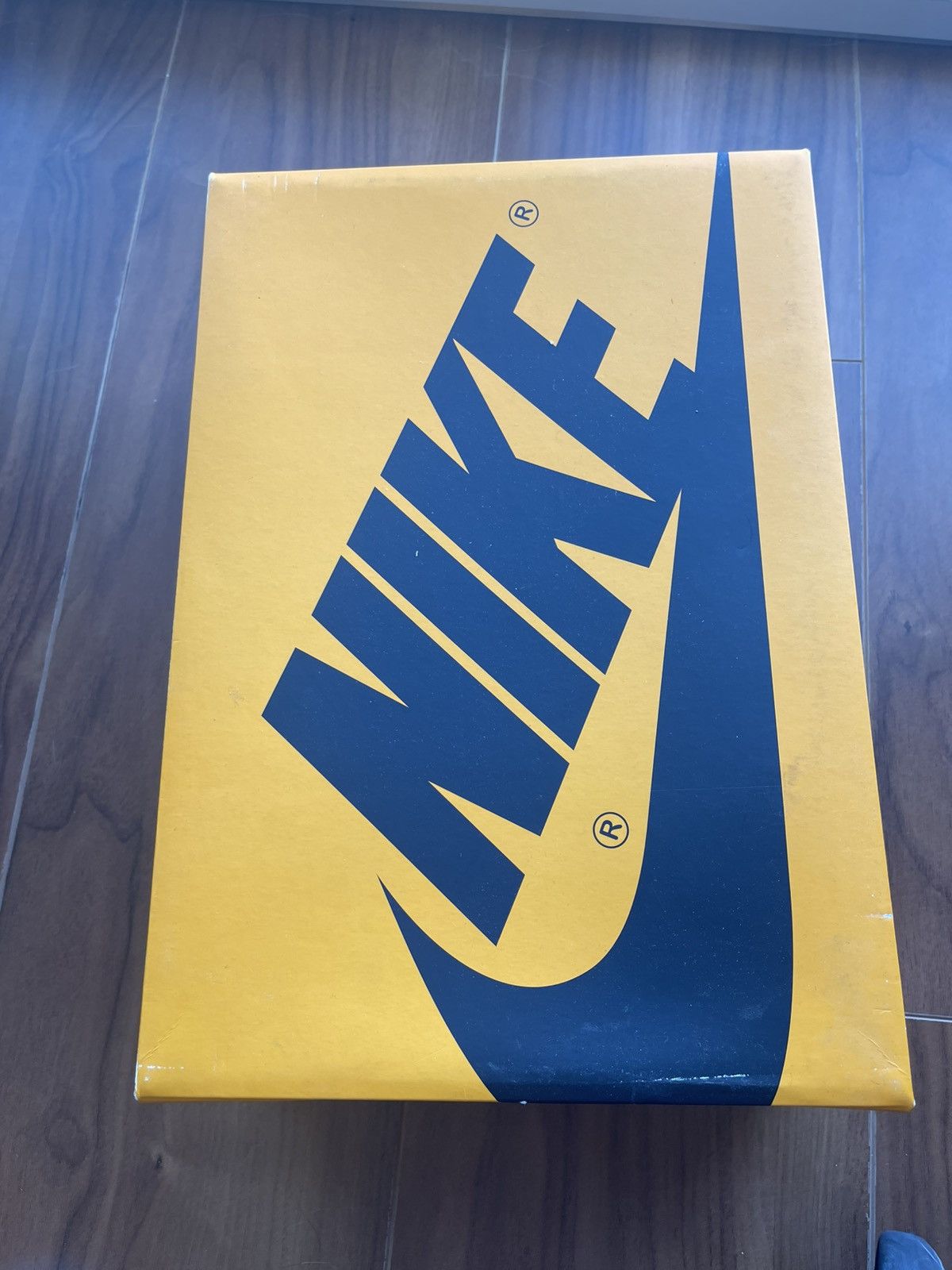 Jordan Brand Jordan 1 Hi OG Taxi Toe Size US 12 Very New Size US 12 / EU 45 - 12 Thumbnail