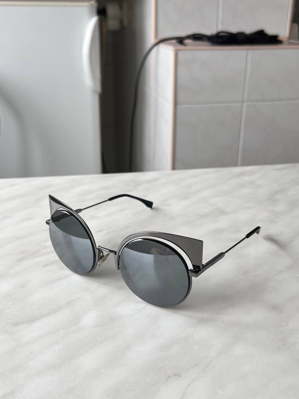 Fendi Fendi FF0177/S Cat Eye Gray Metal Frame sunglasses eyewear Size ONE SIZE - 11 Thumbnail