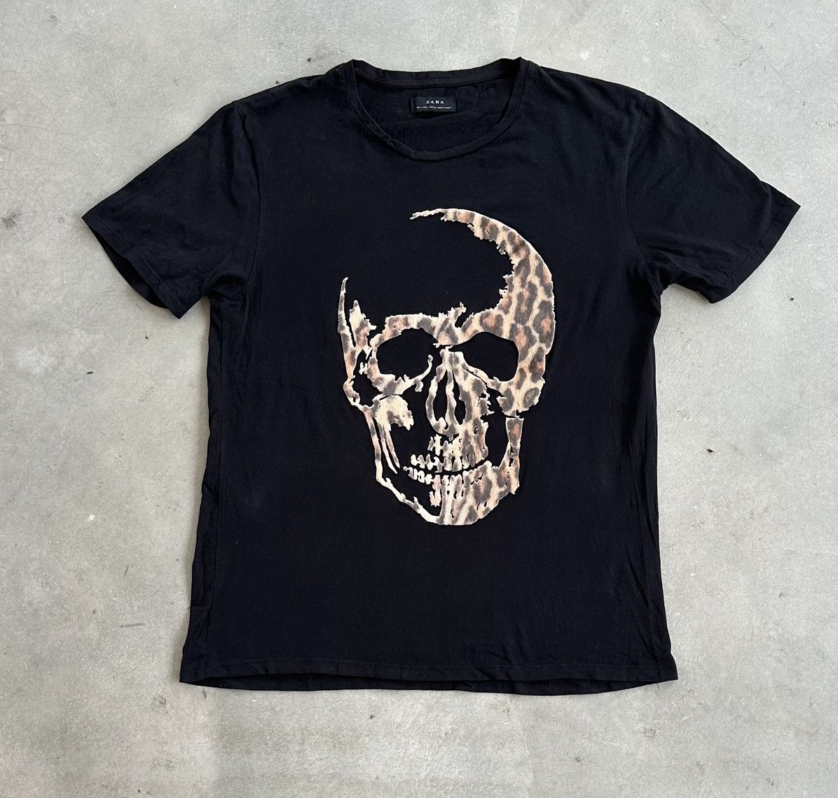 Zara ZARA LEOPARD SATIN SKULL TEE Size US M / EU 48-50 / 2 - 1 Thumbnail