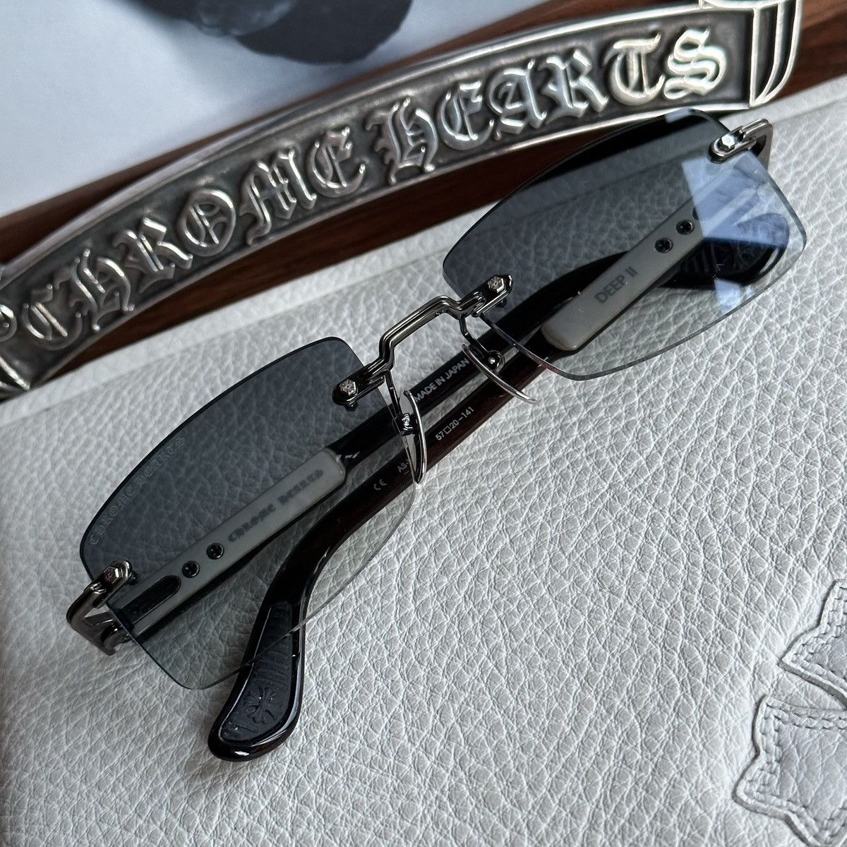 Pre-owned Chrome Hearts Deep Ii Sunglasses In White