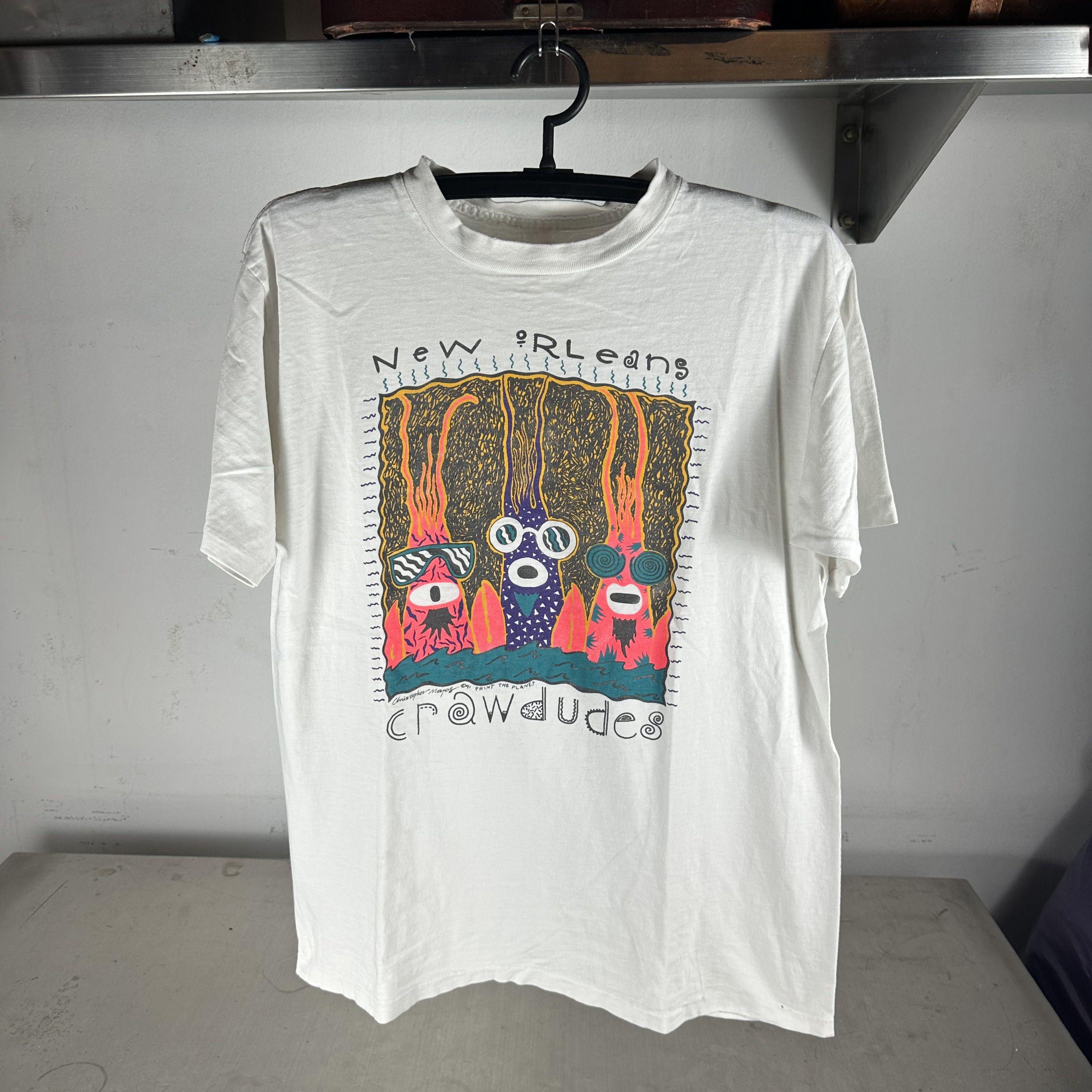 Vintage Vintage 1991 New Orleans Crawdudes Artwork Graphic T-shirt Size US XL / EU 56 / 4 - 1 Thumbnail