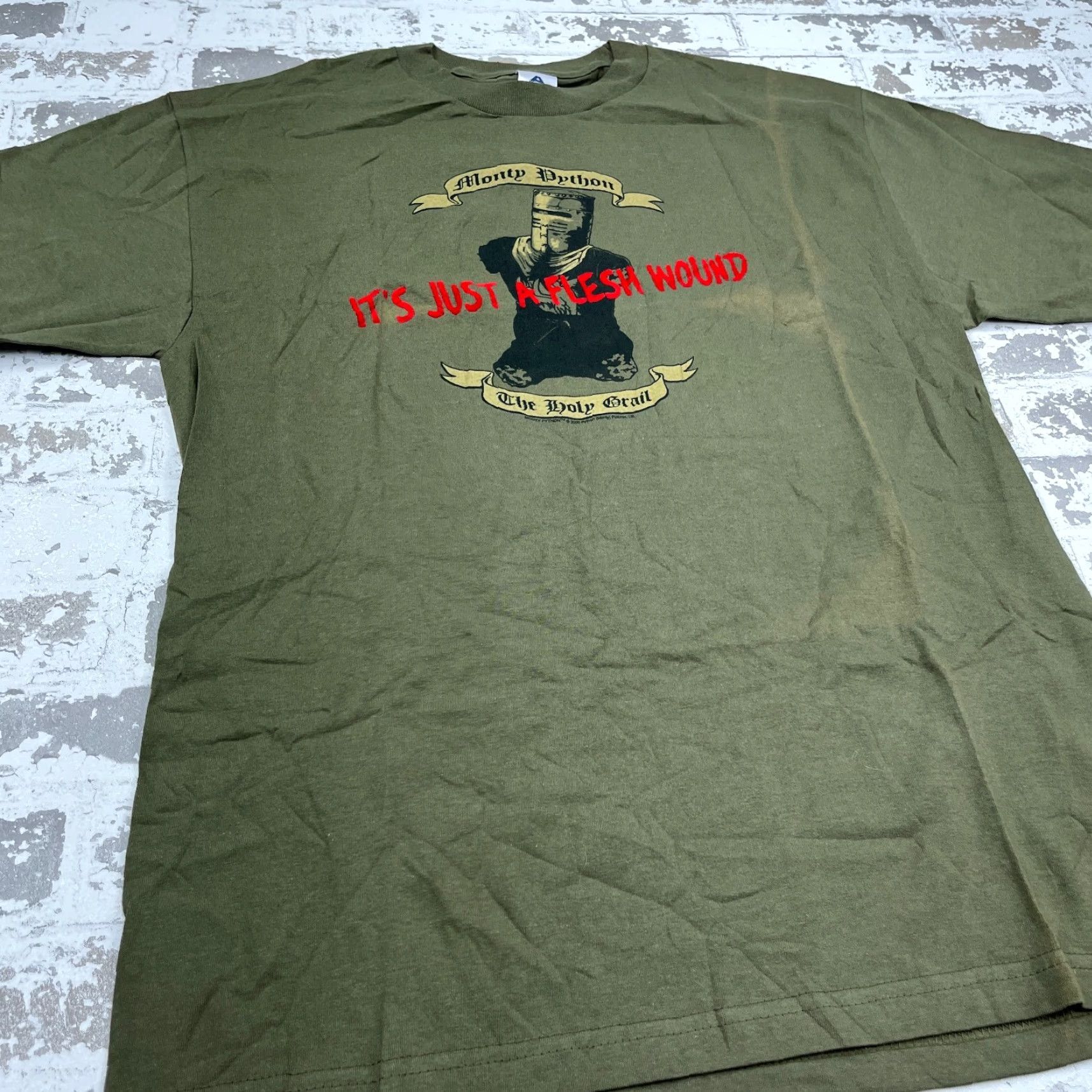 AAA VINTAGE Monty Python Shirt Men L Green Y2K Movie Promo Tee 2006 Olive Logo Graphic Print T-Shirt Theme Hipster Retro TV Mens Size US L / EU 52-54 / 3 - 4 Thumbnail