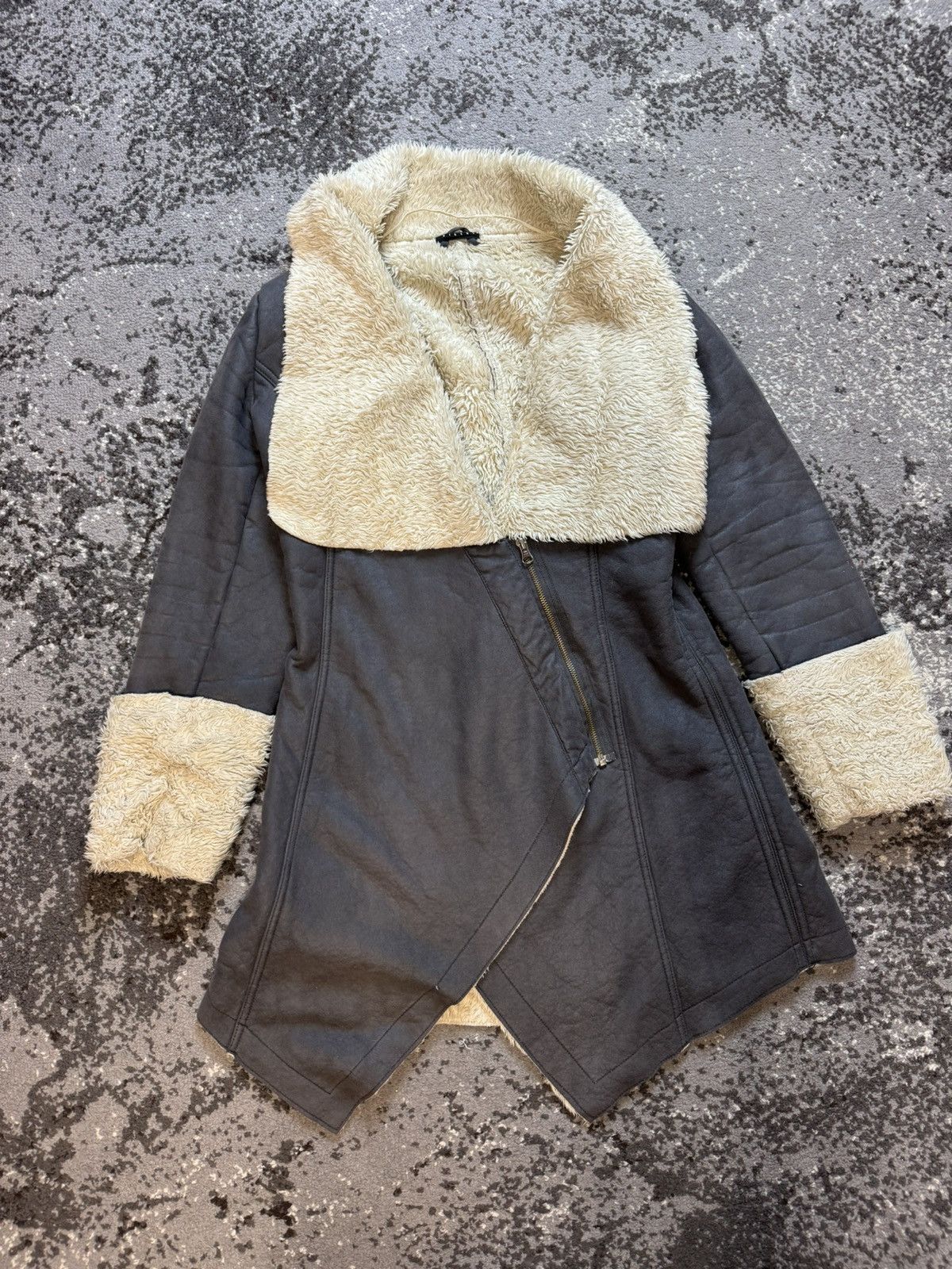 If Six Was Nine × Japanese Brand × Vintage Vintage Y2K Fur Sheepskin Coat Owens Style Asymmetrical Sued Size US M / EU 48-50 / 2 - 1 Thumbnail