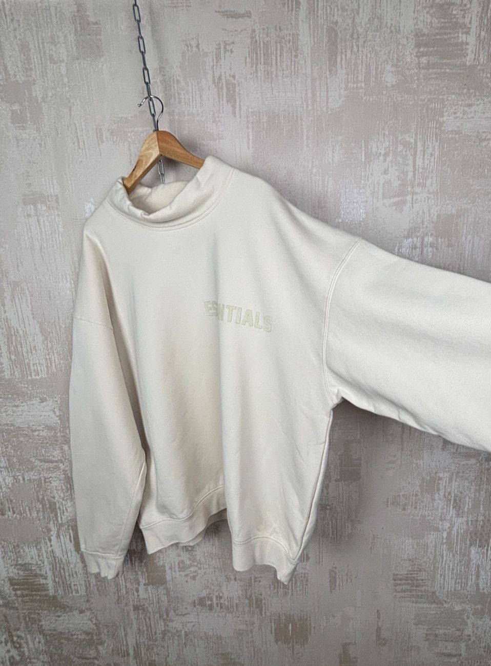 Essentials Essentials Fear of God Turtleneck Sweatshirt Cream Ivory Size US XXL / EU 58 / 5 - 18 Thumbnail