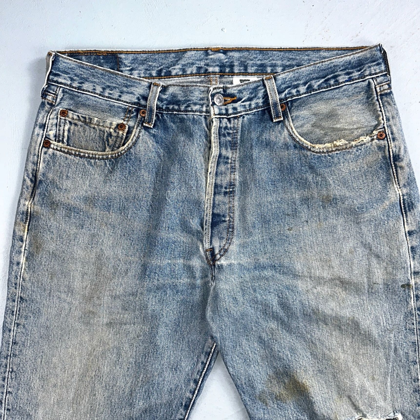 Levi's VINTAGE Levi's 501 XX Straight Leg Jeans Blue Light Wash 36x32 90s Mens Size US 36 / EU 52 - 2 Thumbnail